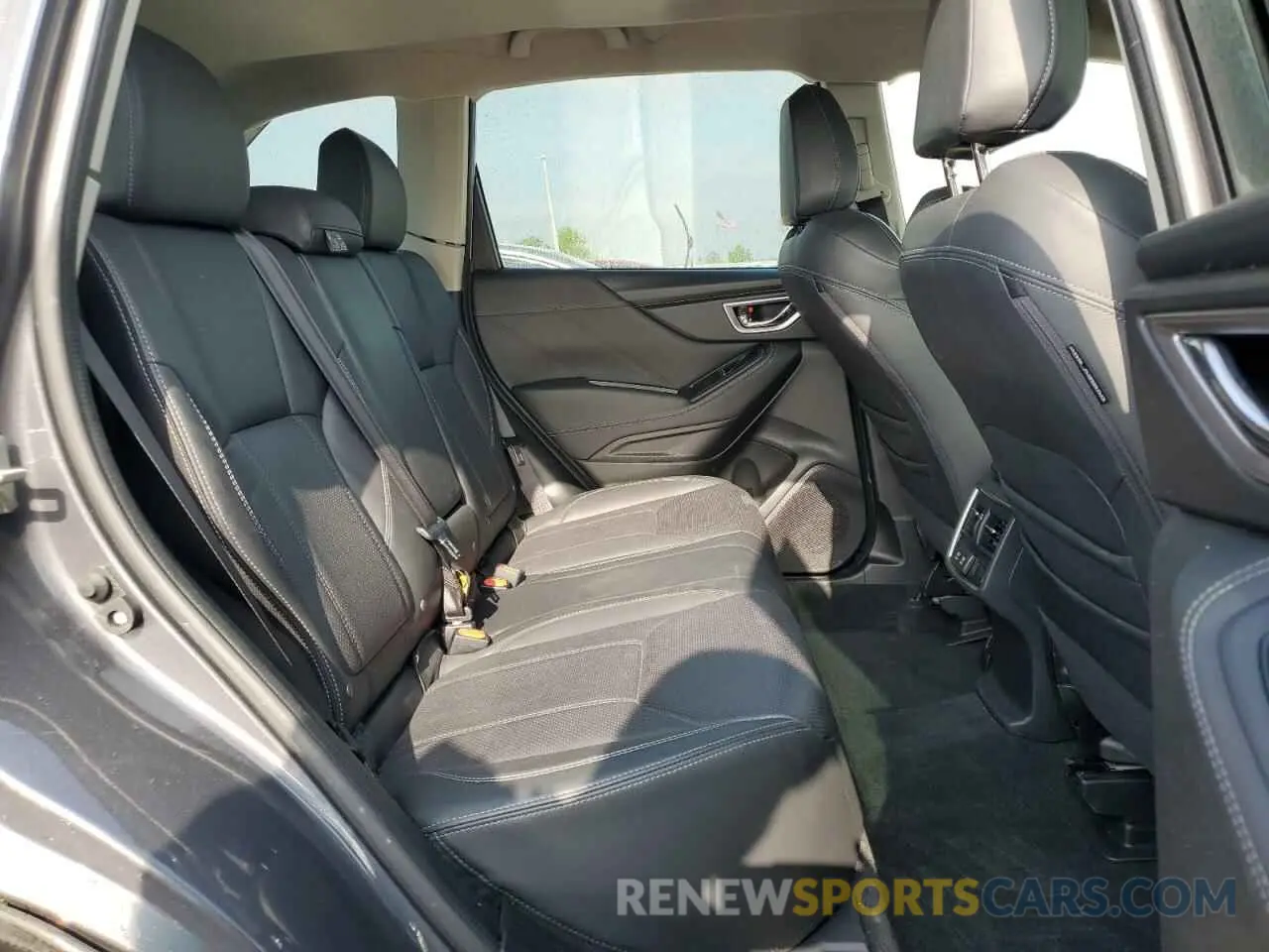 11 fotografías del automóvil dañado JF2SKASC5MH591712 SUBARU FORESTER 2021
