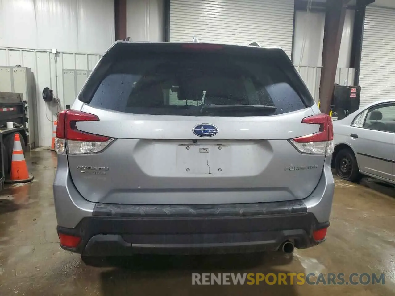 6 fotografías del automóvil dañado JF2SKAUC3MH473266 SUBARU FORESTER 2021