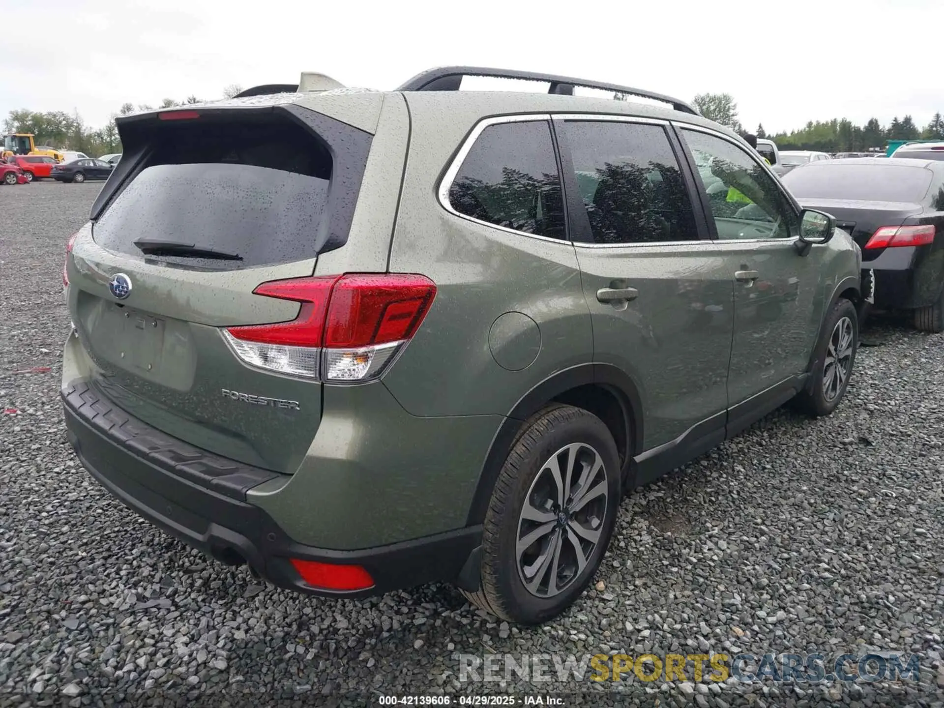 4 fotografías del automóvil dañado JF2SKAUC5MH503500 SUBARU FORESTER 2021