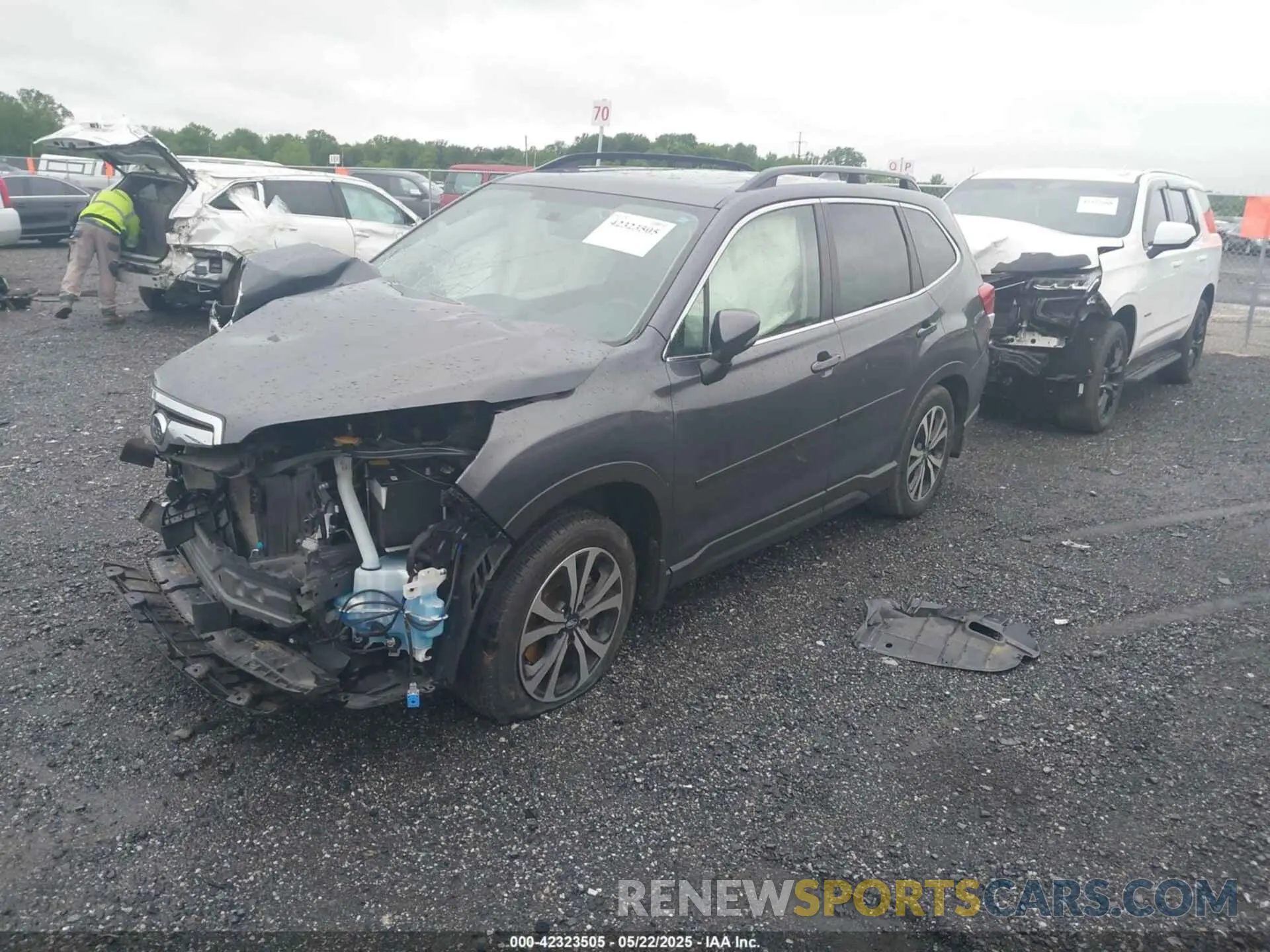 2 fotografías del automóvil dañado JF2SKAUC6MH514618 SUBARU FORESTER 2021