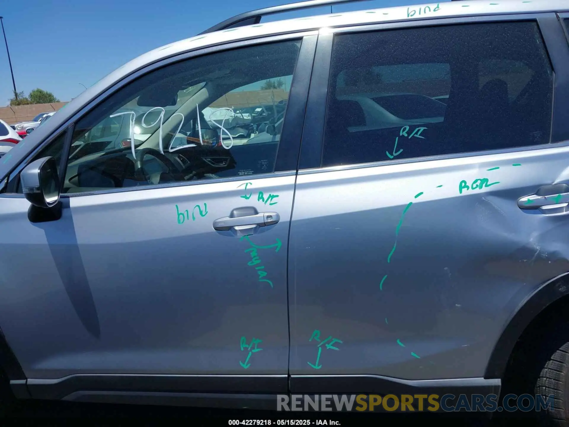 14 fotografías del automóvil dañado JF2SKAUC7MH429562 SUBARU FORESTER 2021