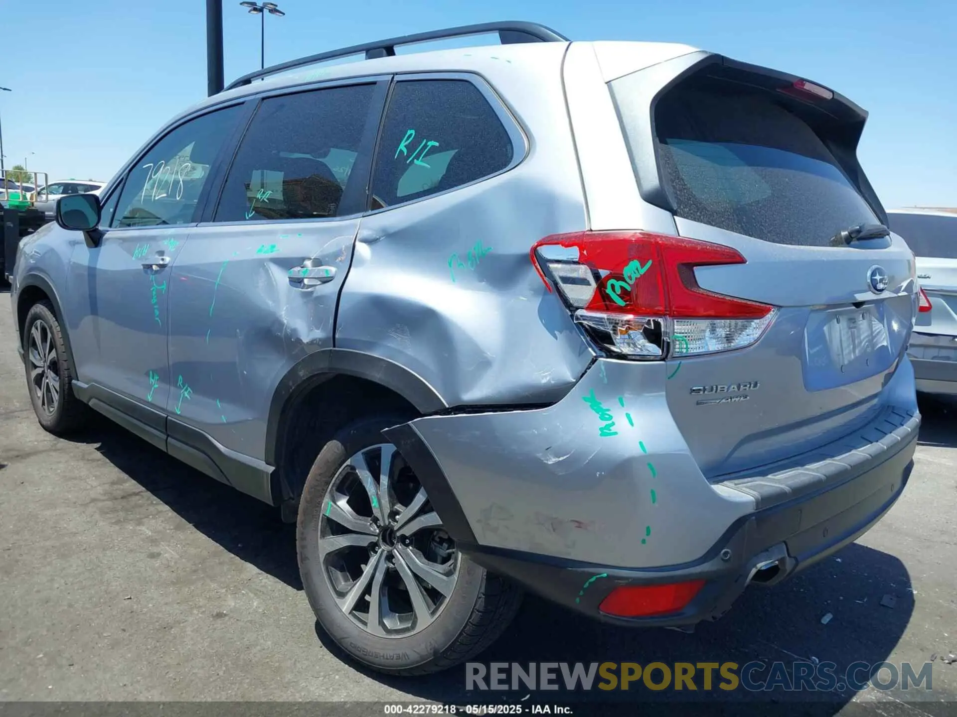 3 fotografías del automóvil dañado JF2SKAUC7MH429562 SUBARU FORESTER 2021