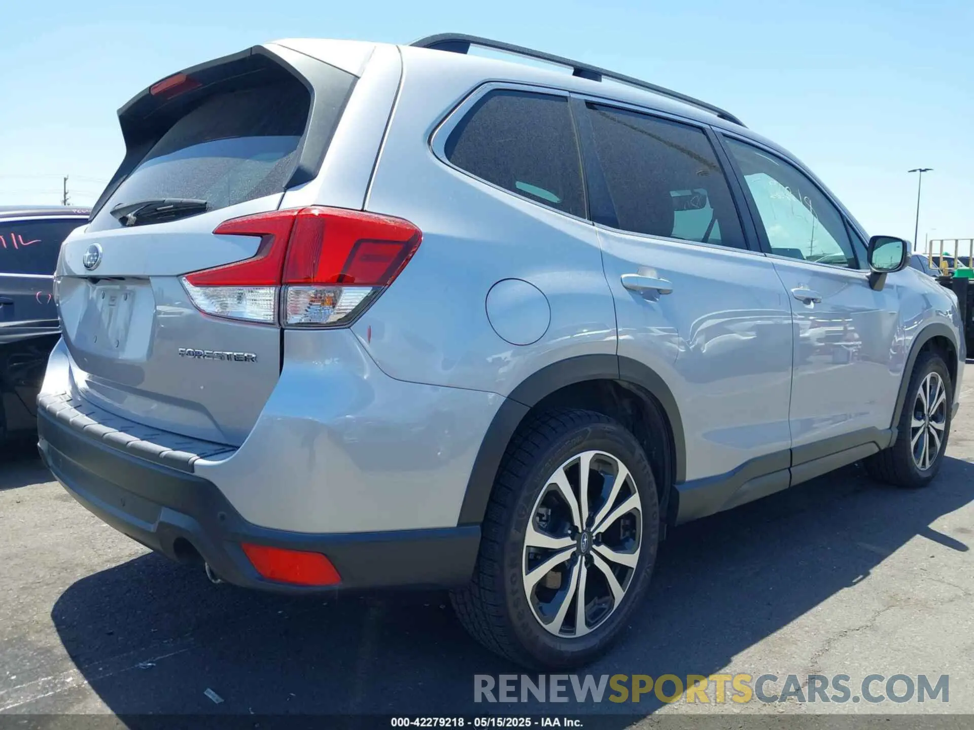 4 fotografías del automóvil dañado JF2SKAUC7MH429562 SUBARU FORESTER 2021
