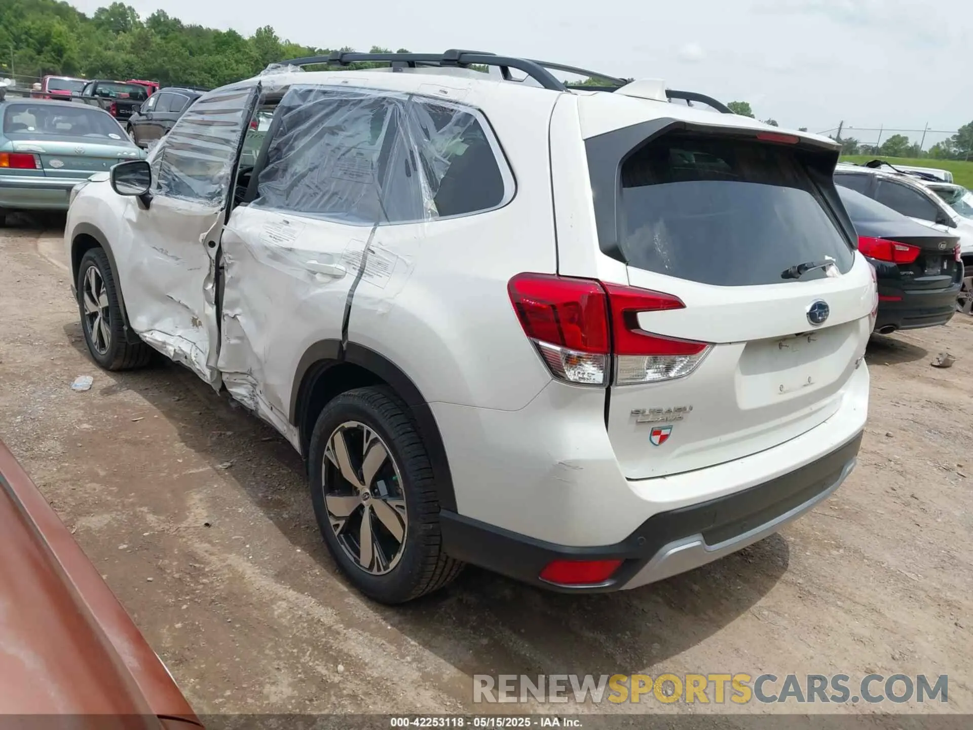 3 fotografías del automóvil dañado JF2SKAXC0MH492157 SUBARU FORESTER 2021