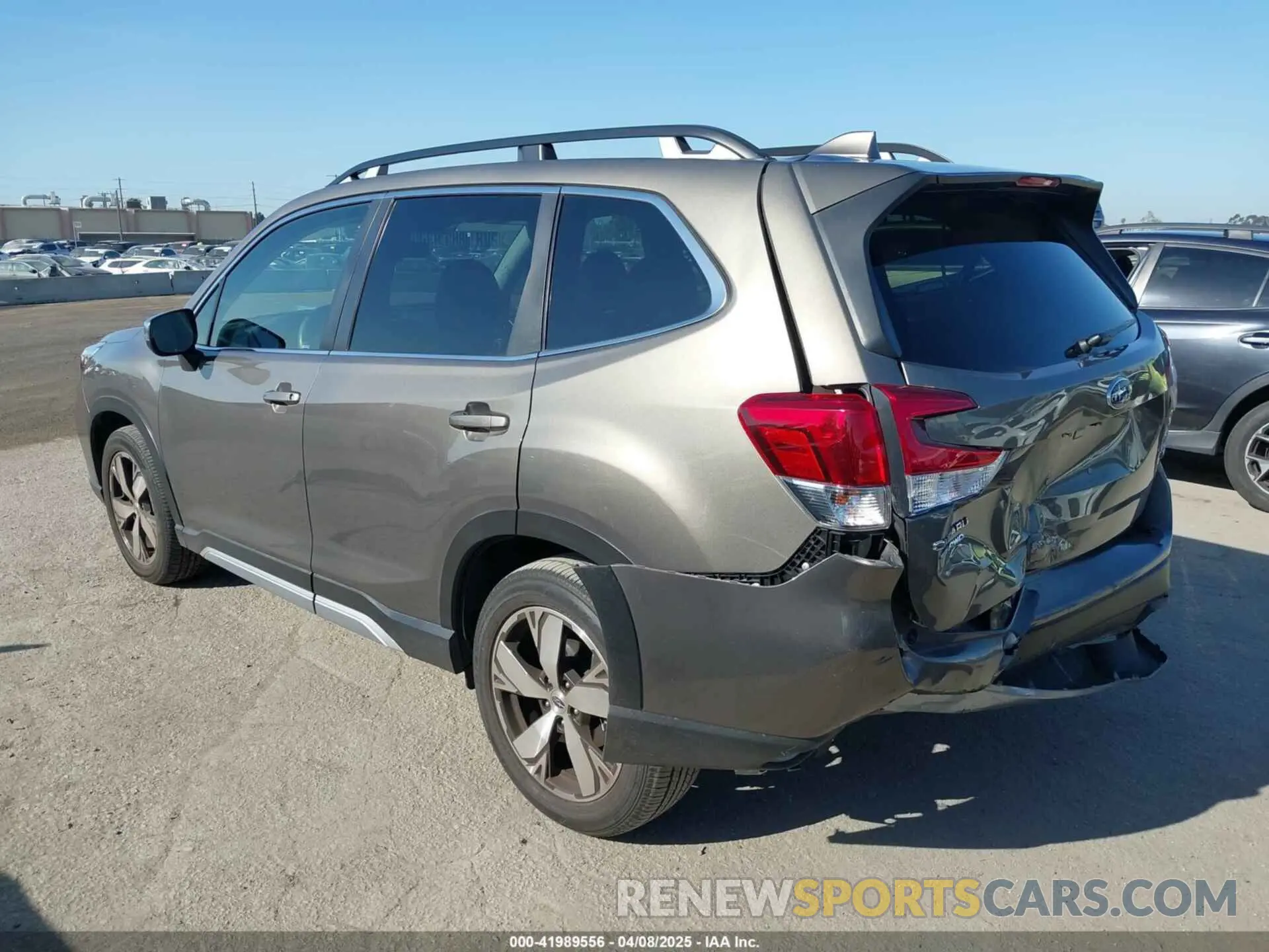 3 fotografías del automóvil dañado JF2SKAXC9MH590247 SUBARU FORESTER 2021