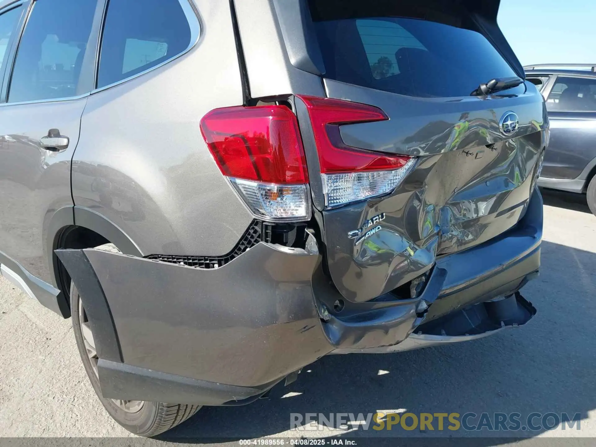 6 fotografías del automóvil dañado JF2SKAXC9MH590247 SUBARU FORESTER 2021