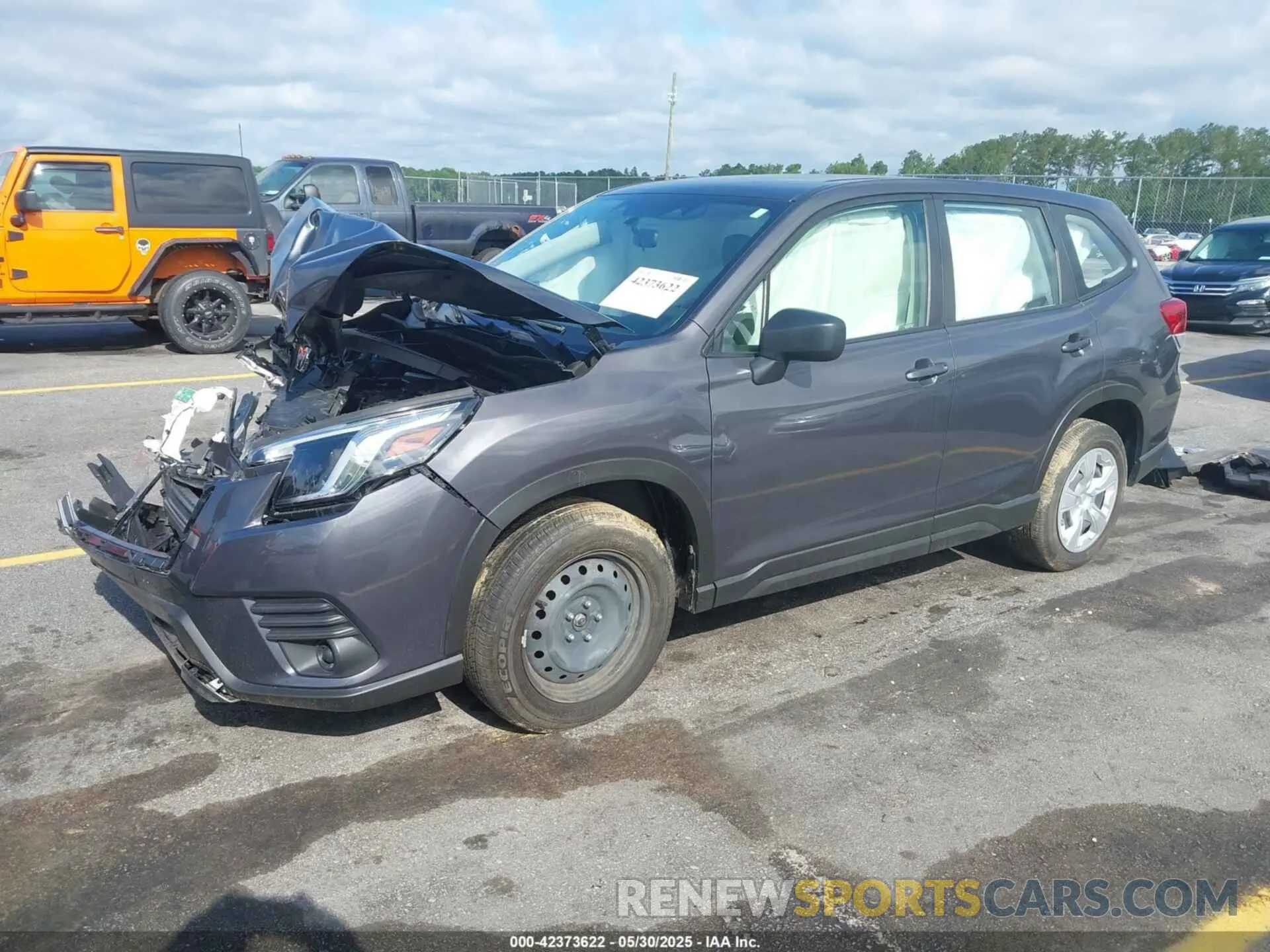 2 fotografías del automóvil dañado JF2SKAAC3NH503999 SUBARU FORESTER 2022