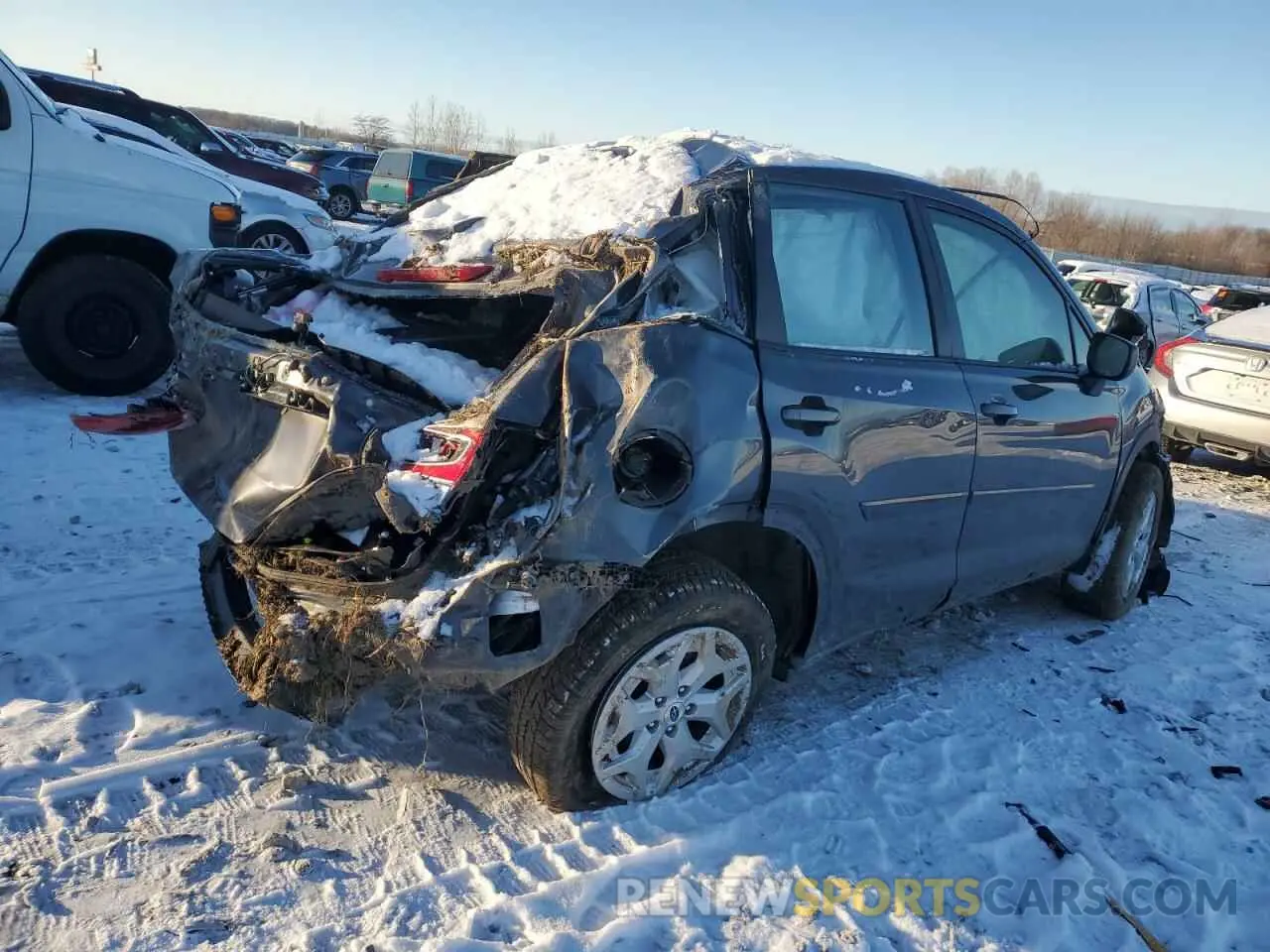 3 fotografías del automóvil dañado JF2SKACC3NH507287 SUBARU FORESTER 2022