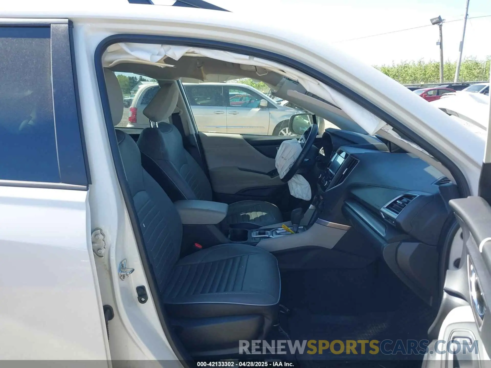 5 fotografías del automóvil dañado JF2SKADC4NH439676 SUBARU FORESTER 2022