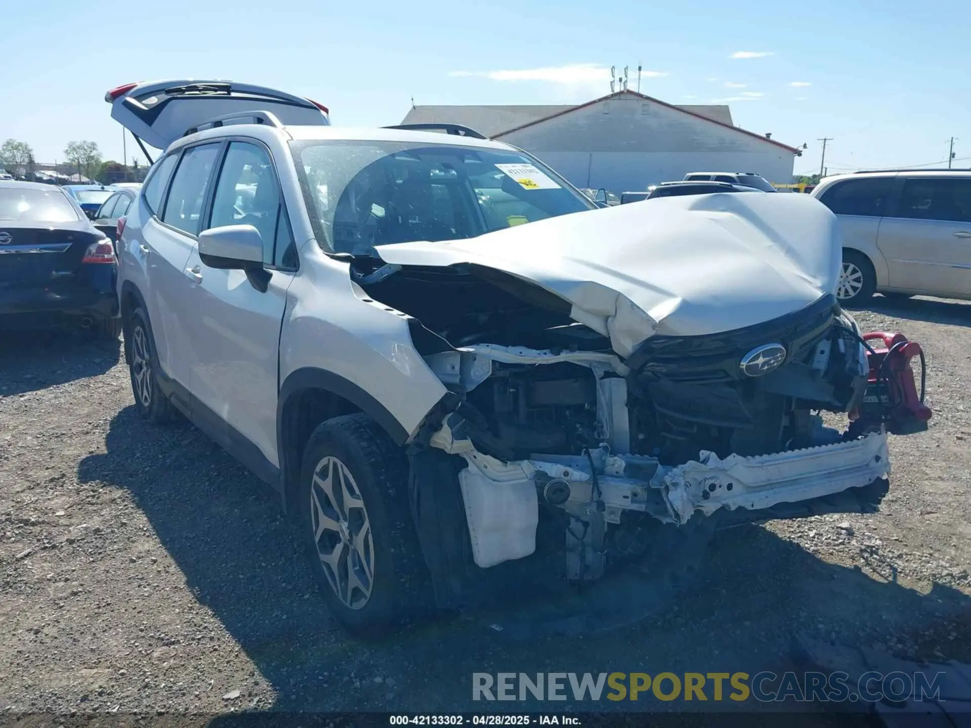 6 fotografías del automóvil dañado JF2SKADC4NH439676 SUBARU FORESTER 2022