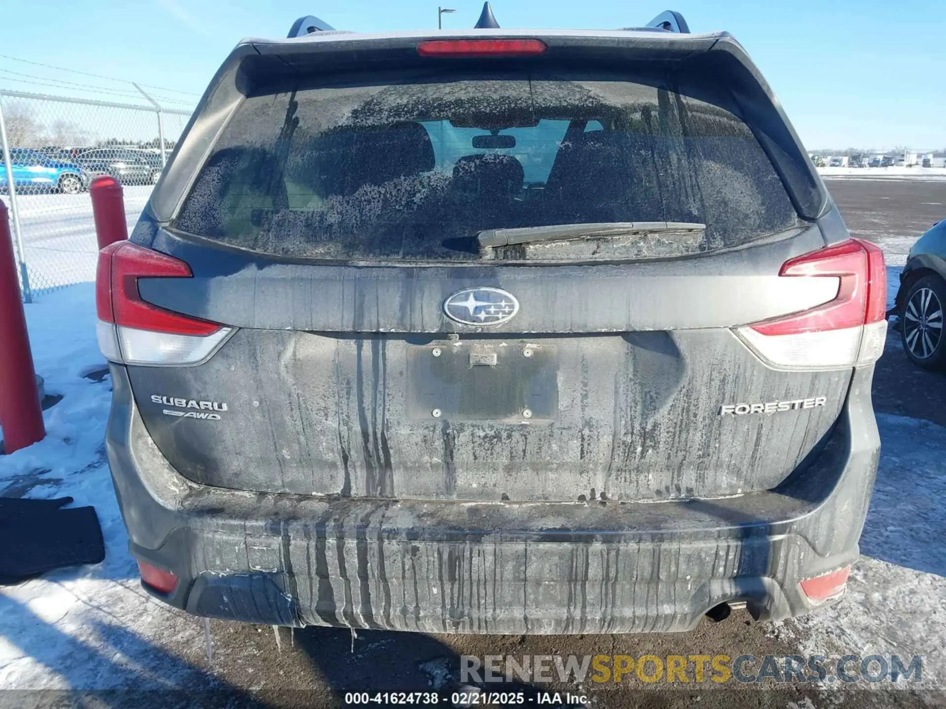 16 fotografías del automóvil dañado JF2SKADC5NH413331 SUBARU FORESTER 2022