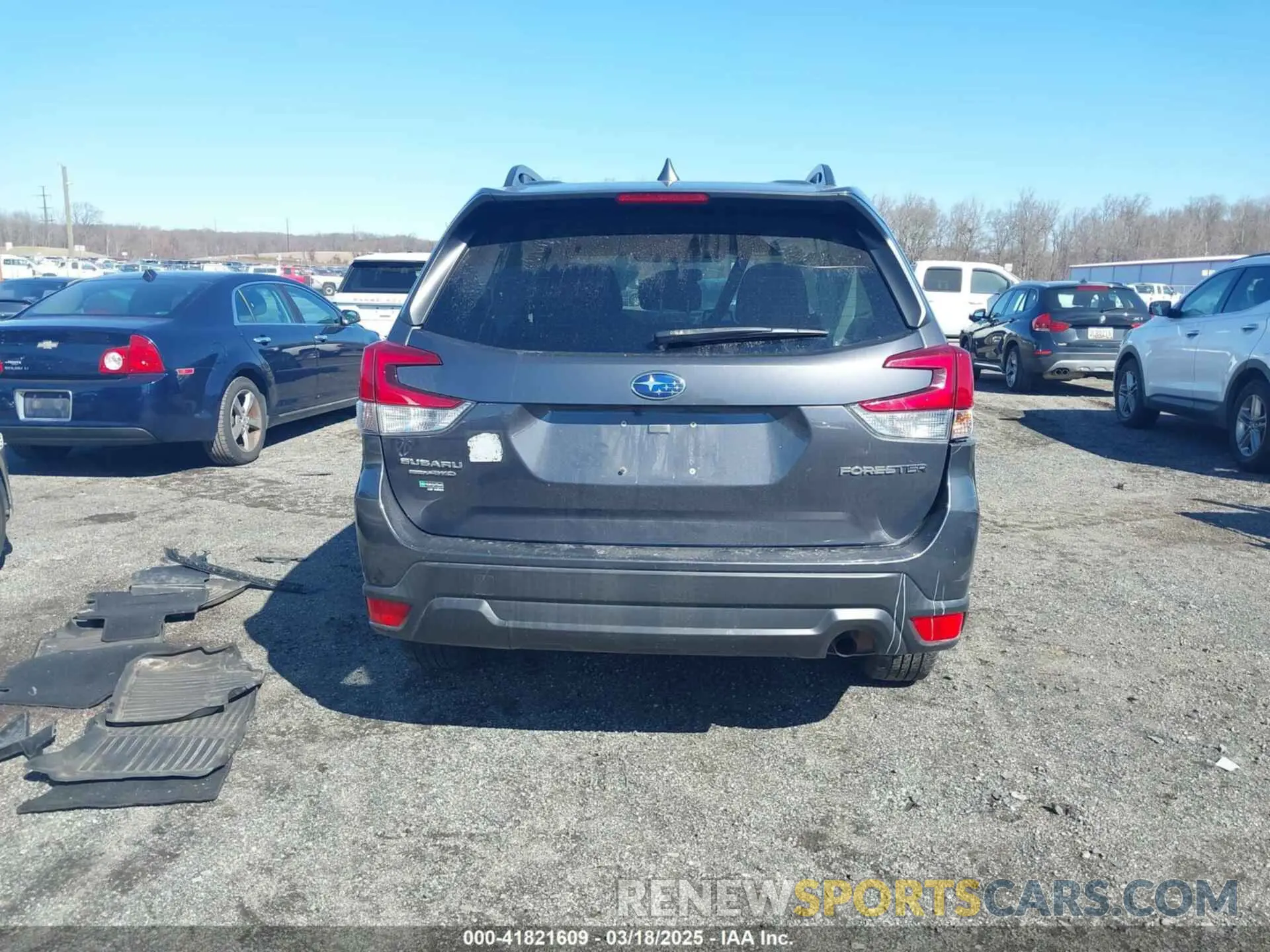 17 fotografías del automóvil dañado JF2SKADC6NH400961 SUBARU FORESTER 2022