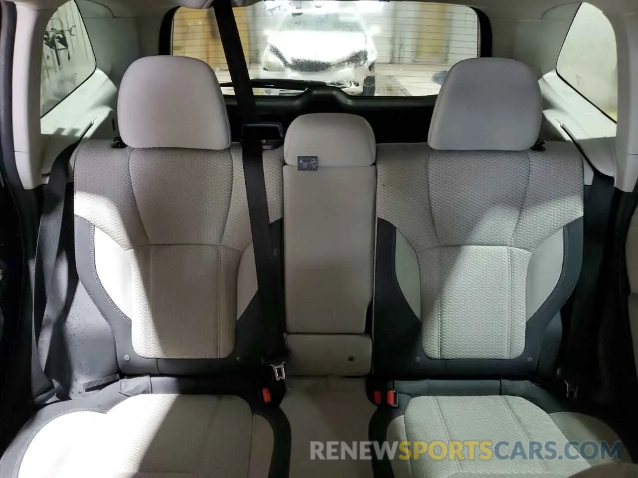 10 fotografías del automóvil dañado JF2SKADC6NH436021 SUBARU FORESTER 2022