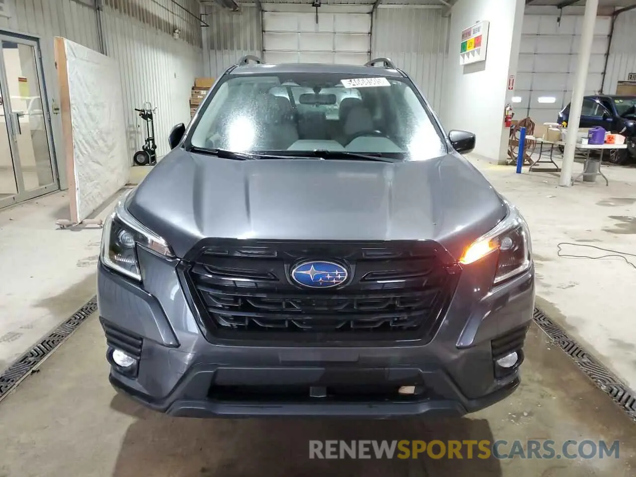 5 fotografías del automóvil dañado JF2SKADC6NH436021 SUBARU FORESTER 2022