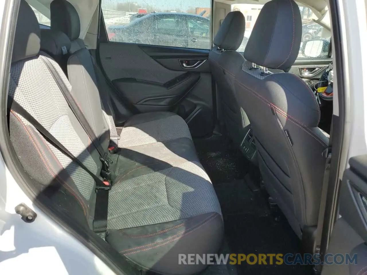 11 fotografías del automóvil dañado JF2SKAJC2NH501323 SUBARU FORESTER 2022