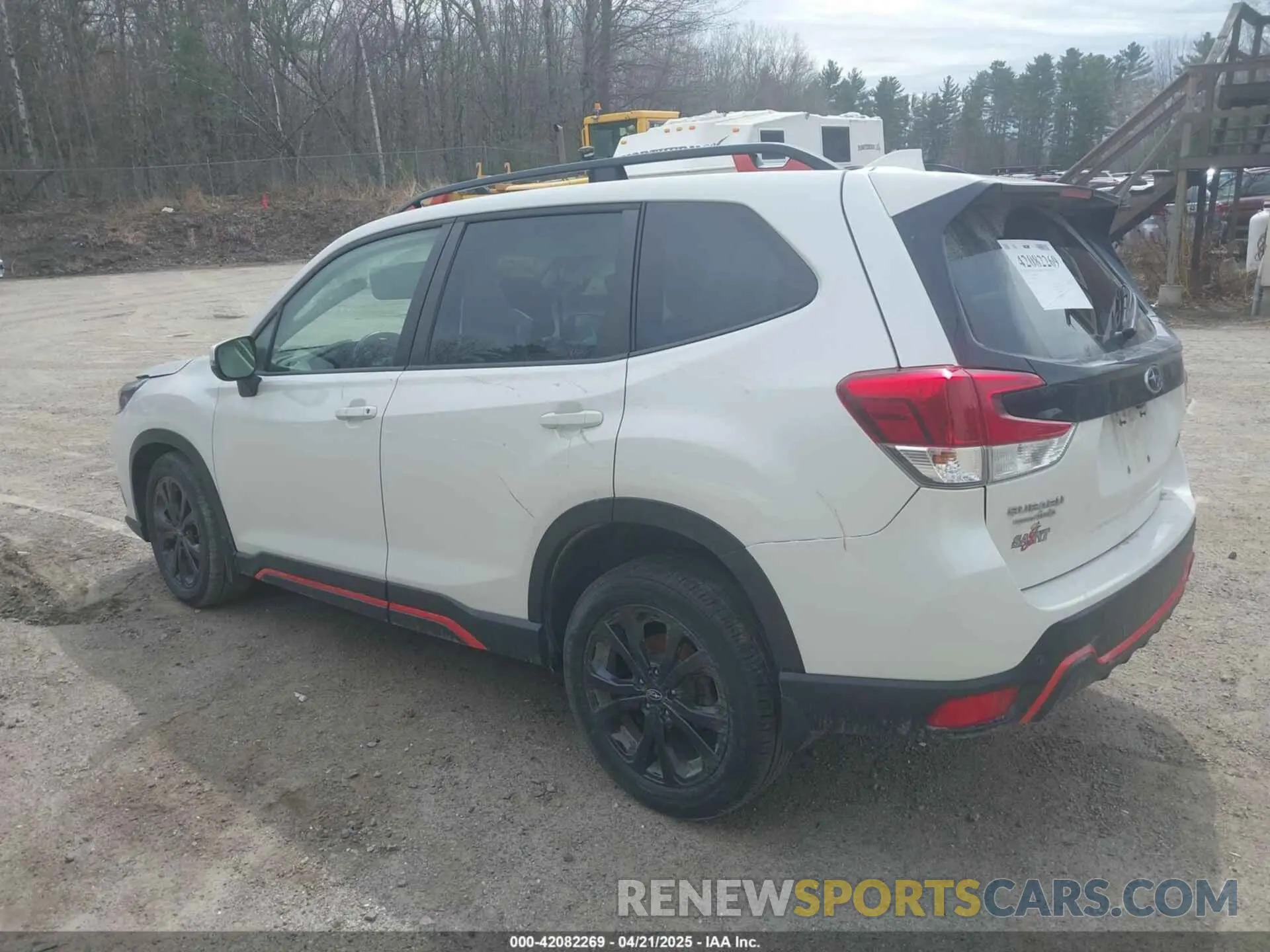 3 fotografías del automóvil dañado JF2SKAJC7NH417319 SUBARU FORESTER 2022