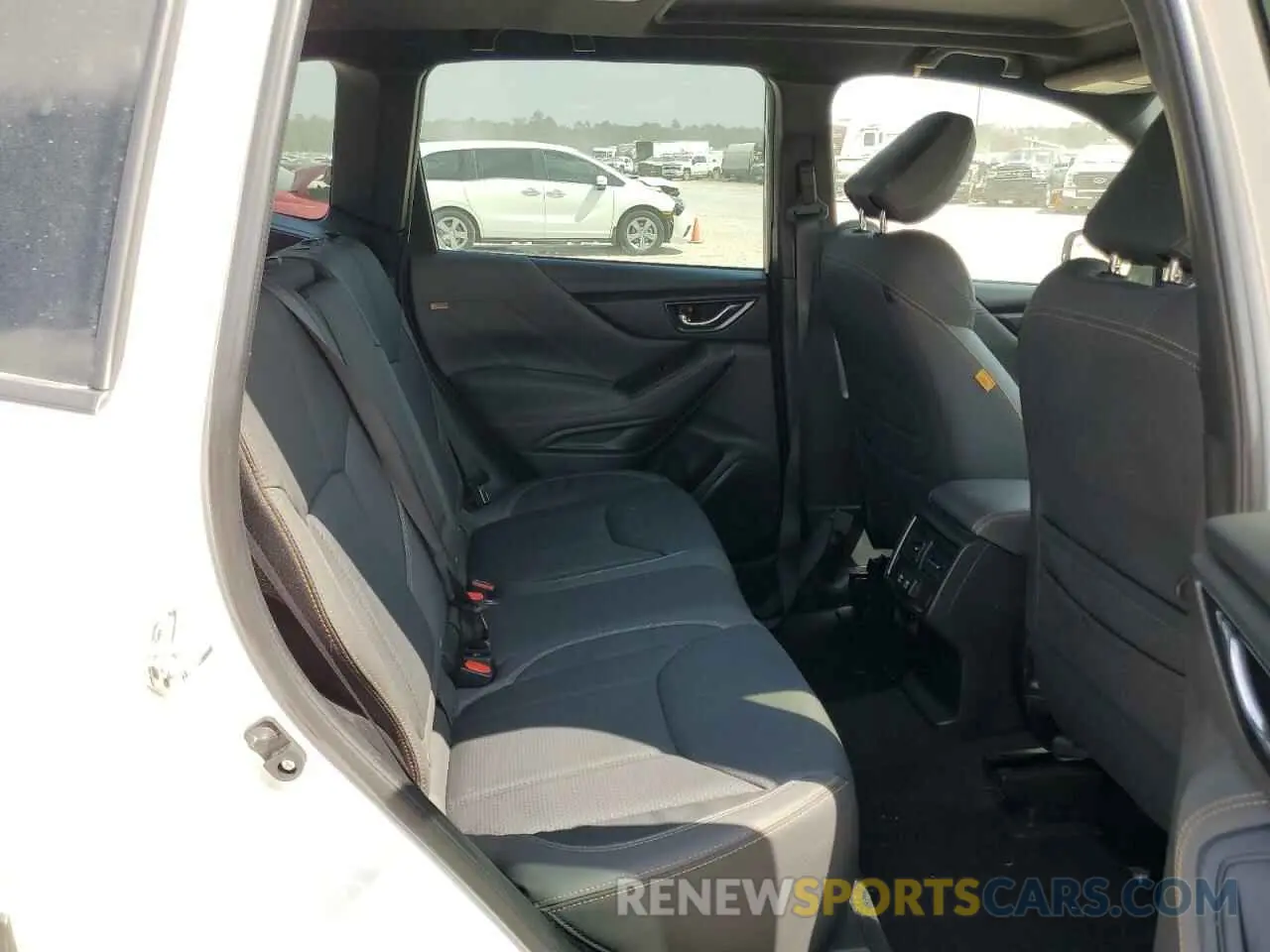 10 fotografías del automóvil dañado JF2SKAMC0NH523252 SUBARU FORESTER 2022