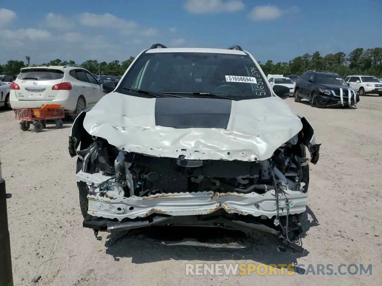 5 fotografías del automóvil dañado JF2SKAMC0NH523252 SUBARU FORESTER 2022