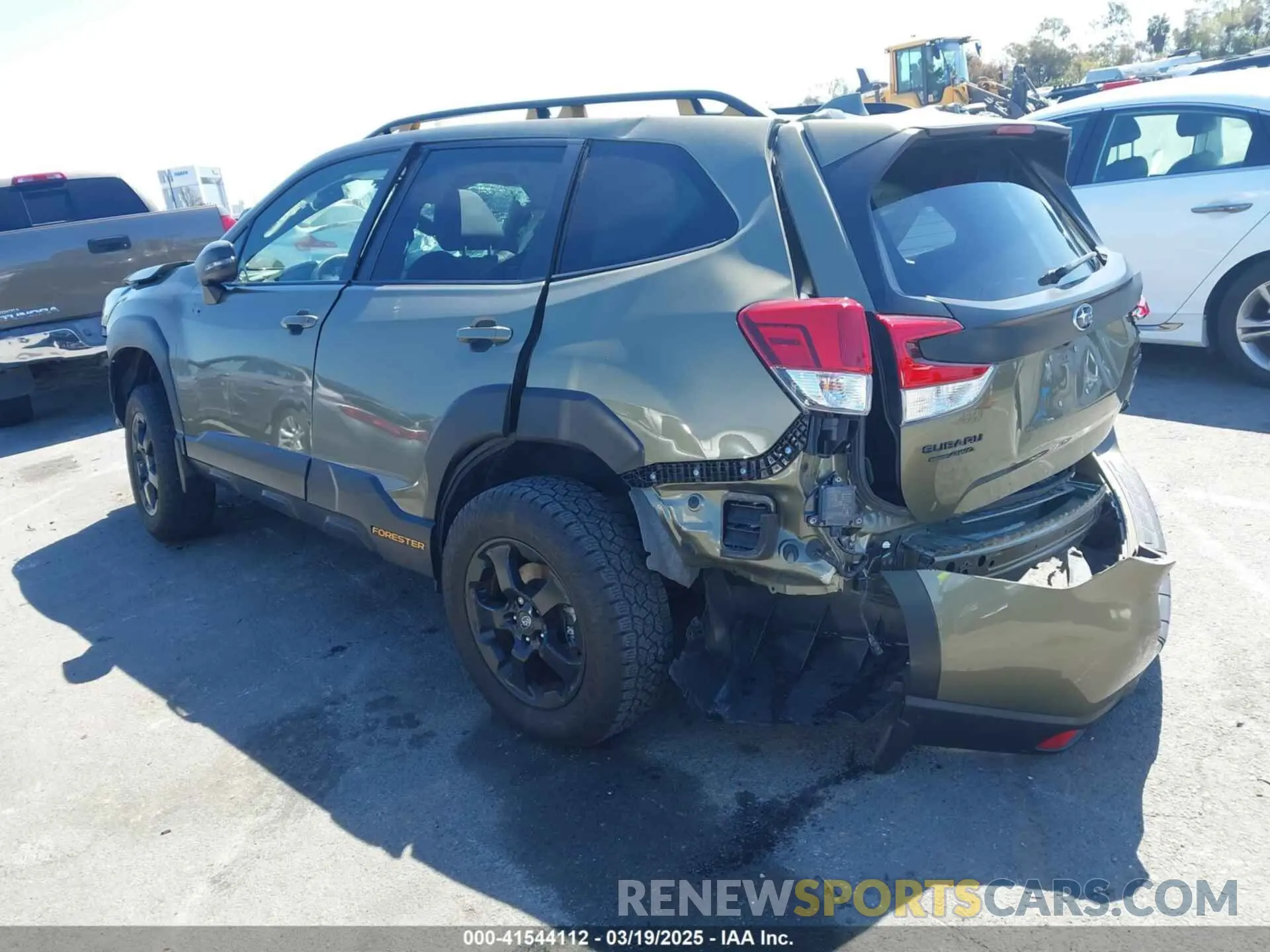 3 fotografías del automóvil dañado JF2SKAMC2NH478203 SUBARU FORESTER 2022