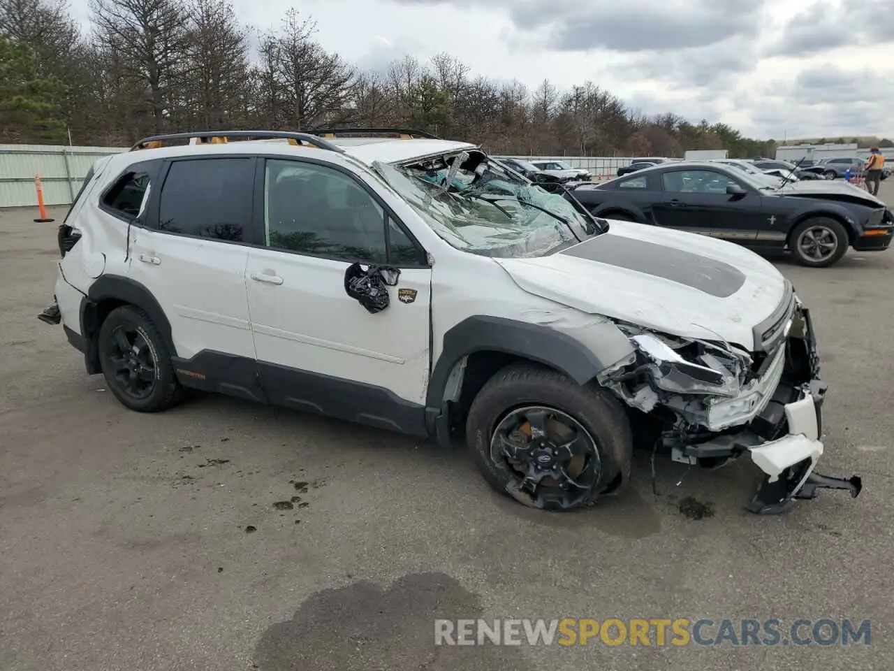 4 fotografías del automóvil dañado JF2SKAMC2NH497110 SUBARU FORESTER 2022