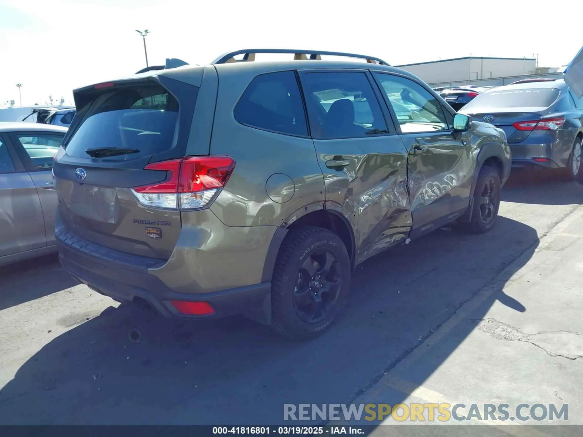 4 fotografías del automóvil dañado JF2SKAMC3NH502590 SUBARU FORESTER 2022