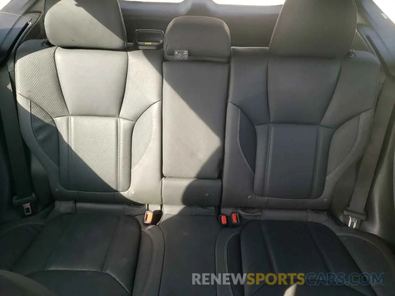 10 fotografías del automóvil dañado JF2SKAMCXNH415124 SUBARU FORESTER 2022