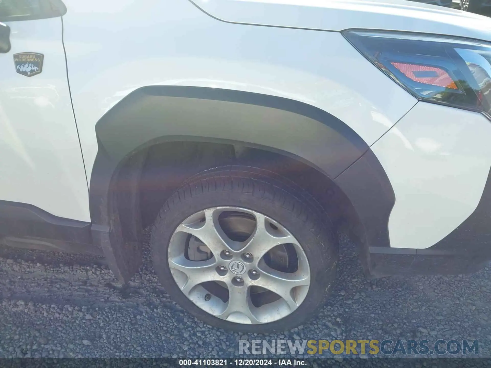16 fotografías del automóvil dañado JF2SKAMCXNH487926 SUBARU FORESTER 2022