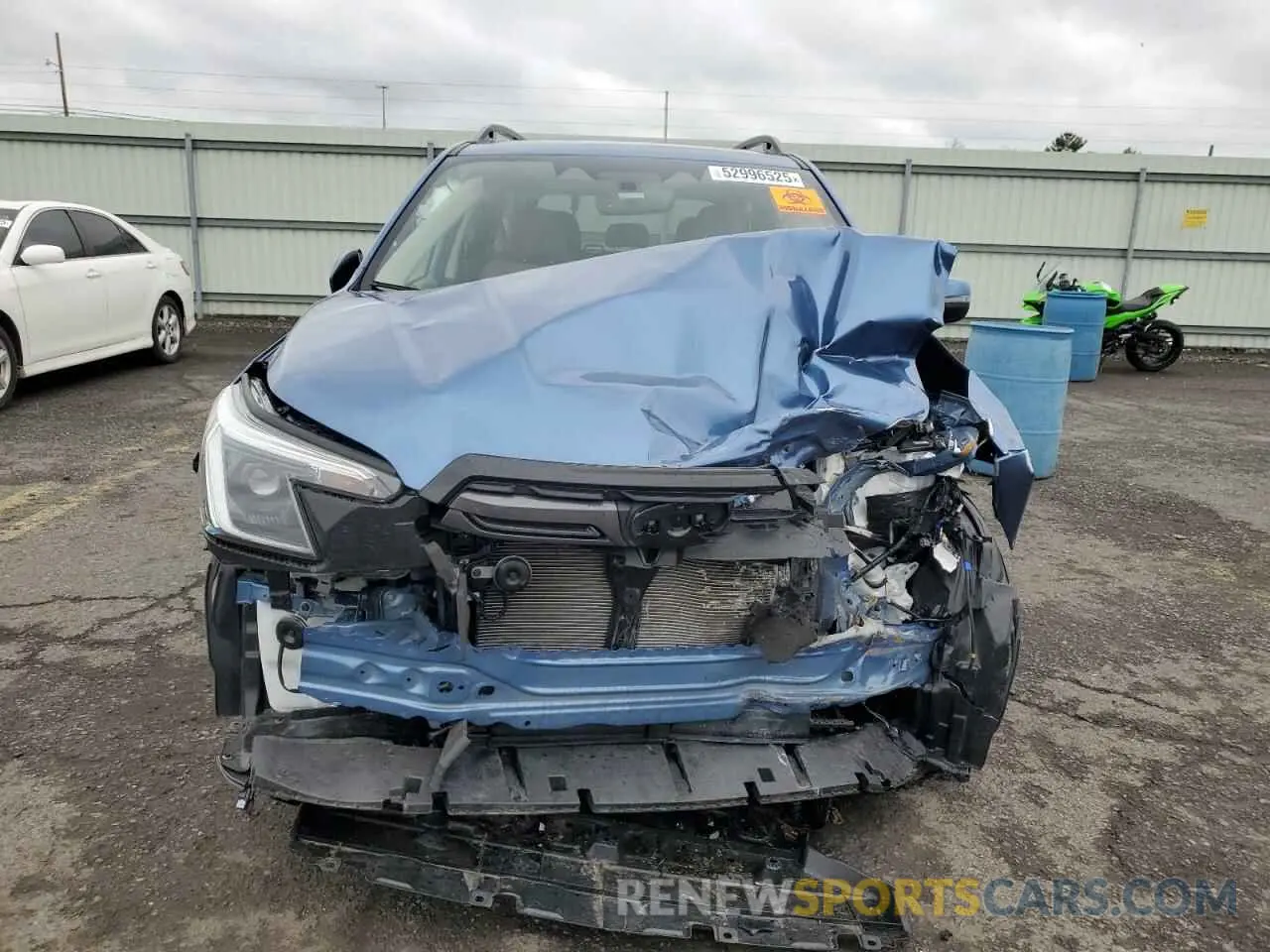 5 fotografías del automóvil dañado JF2SKAPC0NH476428 SUBARU FORESTER 2022