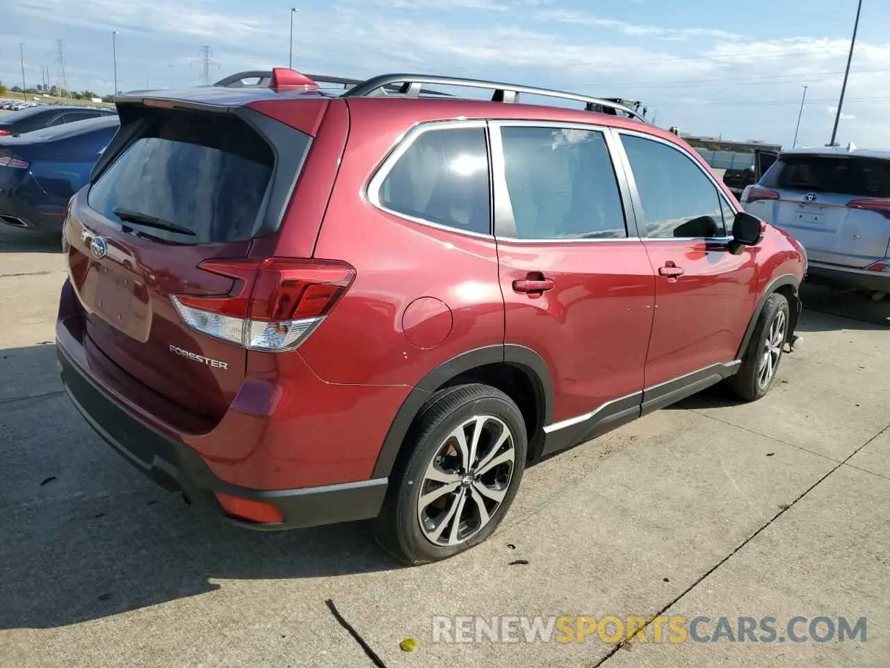 3 fotografías del automóvil dañado JF2SKAPC2NH470825 SUBARU FORESTER 2022
