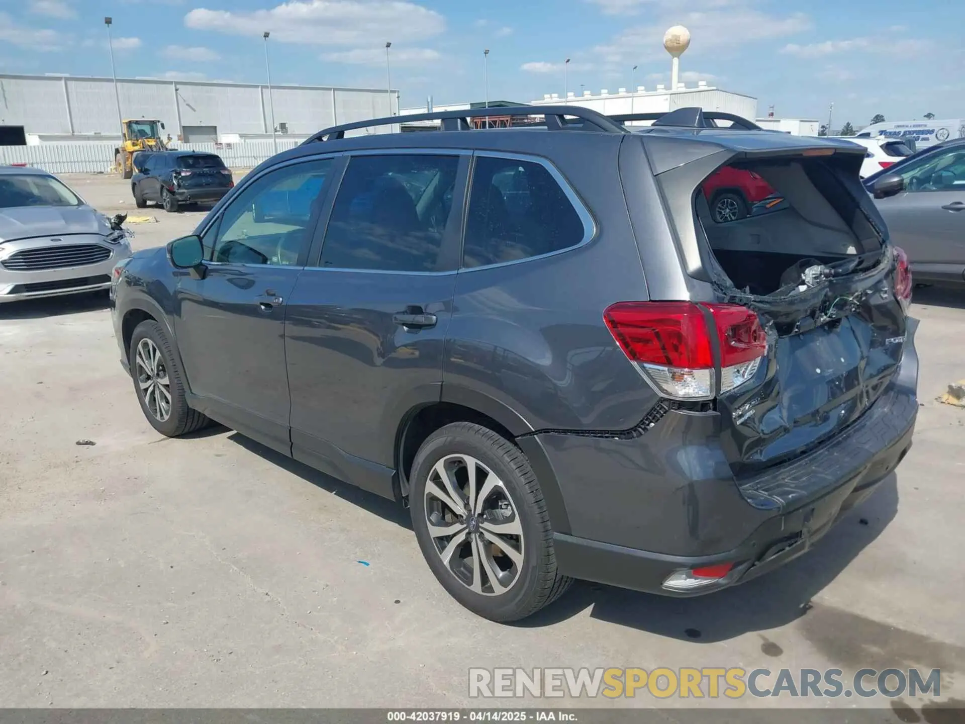 3 fotografías del automóvil dañado JF2SKAPC3NH408415 SUBARU FORESTER 2022