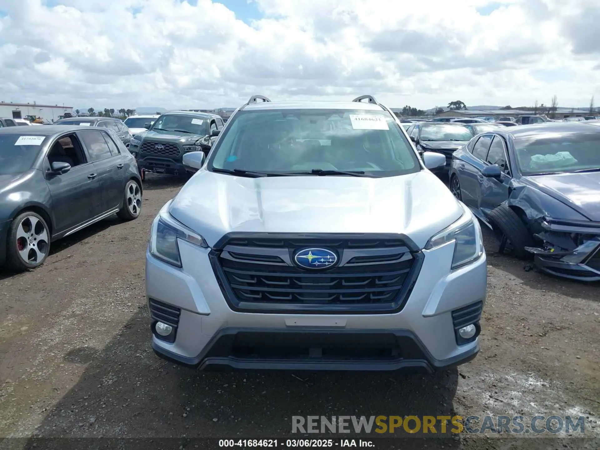 12 fotografías del automóvil dañado JF2SKAPC6NH423569 SUBARU FORESTER 2022