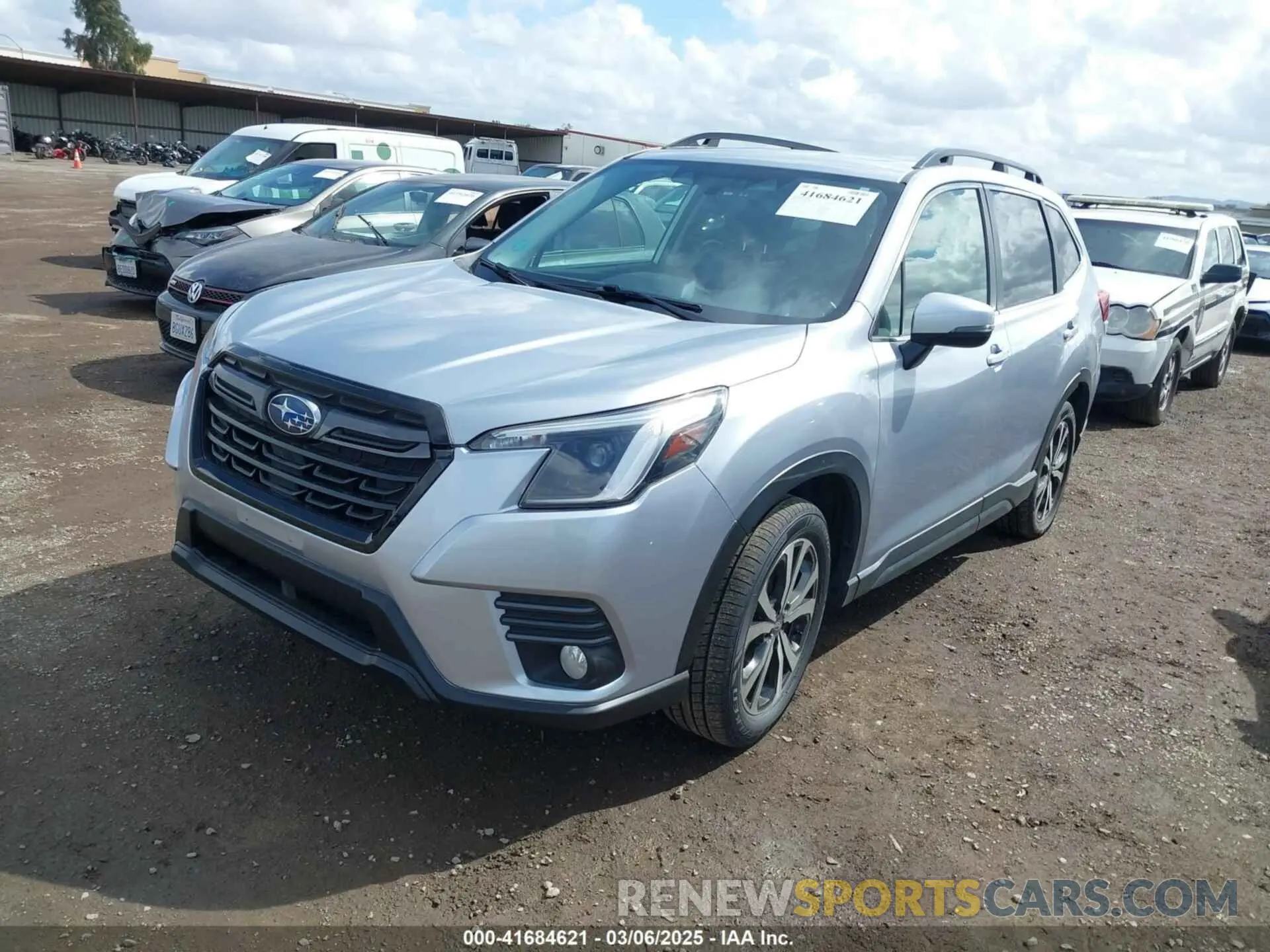 2 fotografías del automóvil dañado JF2SKAPC6NH423569 SUBARU FORESTER 2022