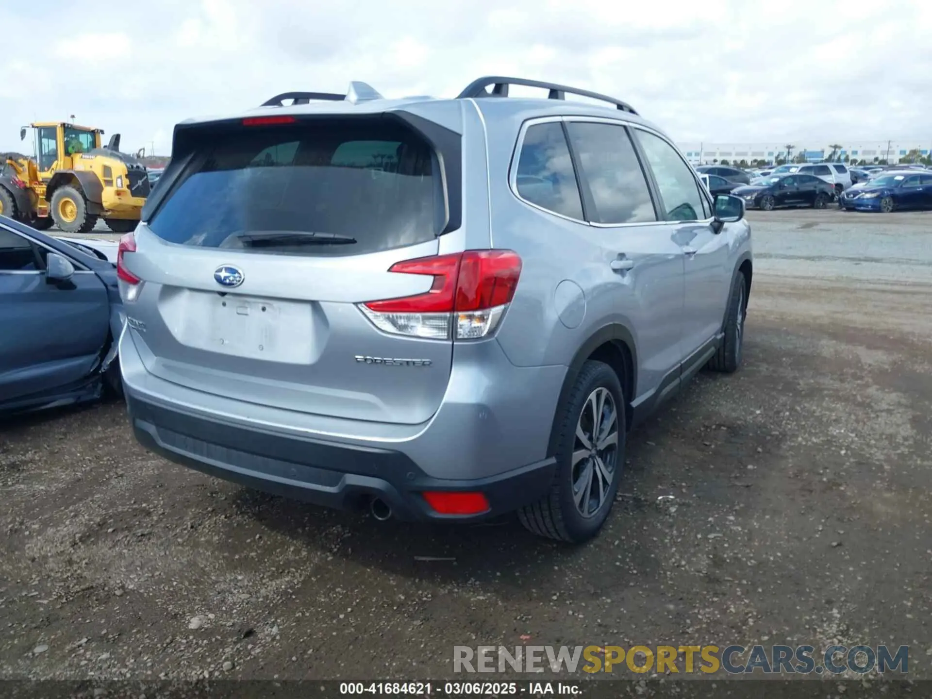 4 fotografías del automóvil dañado JF2SKAPC6NH423569 SUBARU FORESTER 2022
