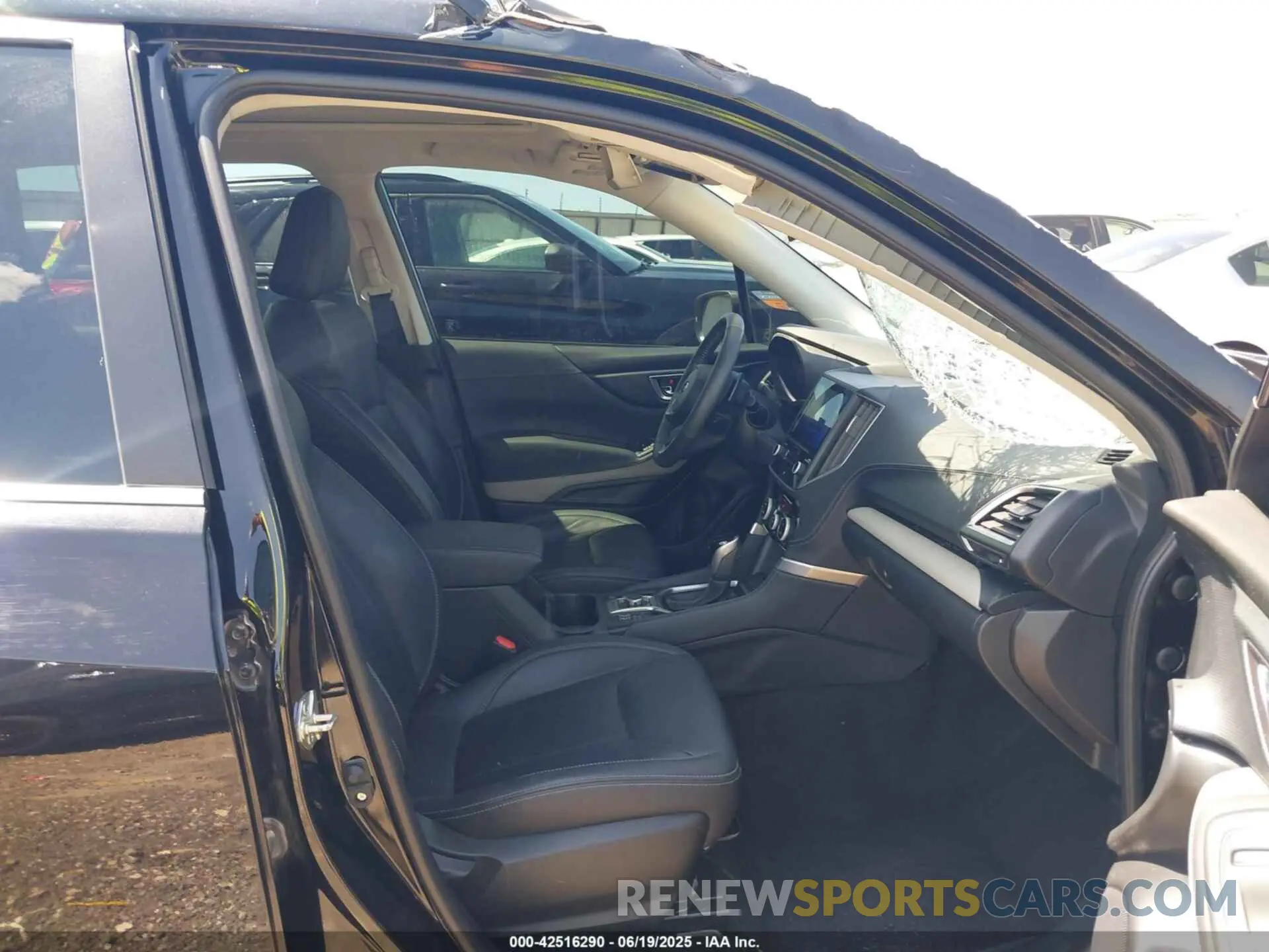 5 fotografías del automóvil dañado JF2SKAPC8NH469646 SUBARU FORESTER 2022