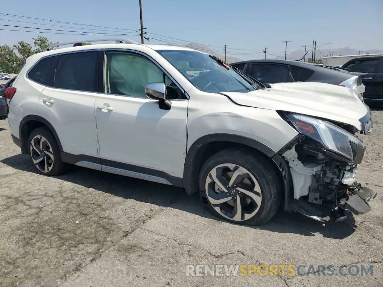 4 fotografías del automóvil dañado JF2SKARC2NH525335 SUBARU FORESTER 2022