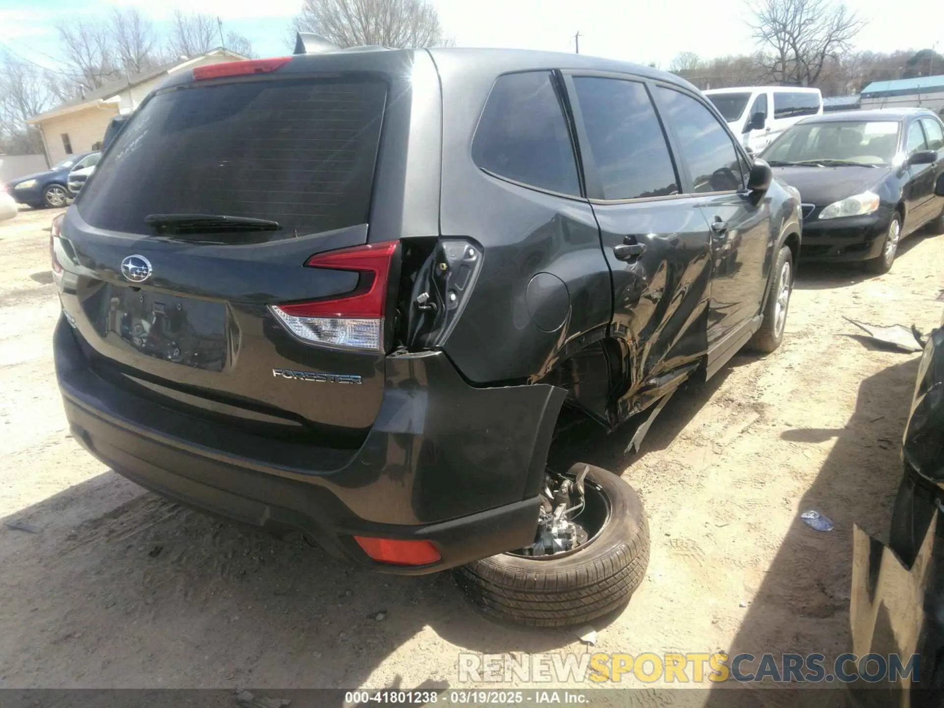 4 fotografías del automóvil dañado JF2SKAAC9PH477458 SUBARU FORESTER 2023