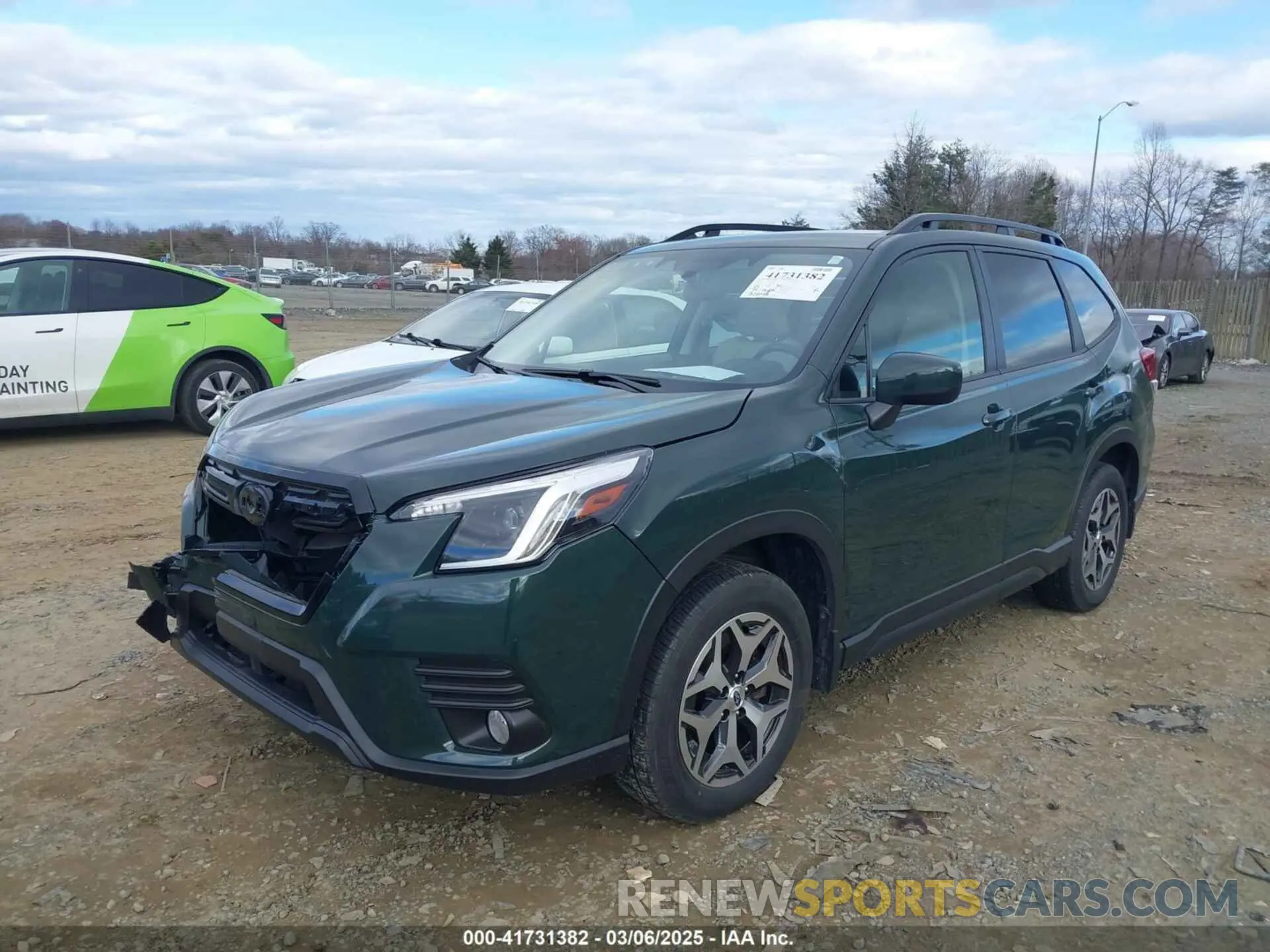 2 fotografías del automóvil dañado JF2SKADC0PH445252 SUBARU FORESTER 2023