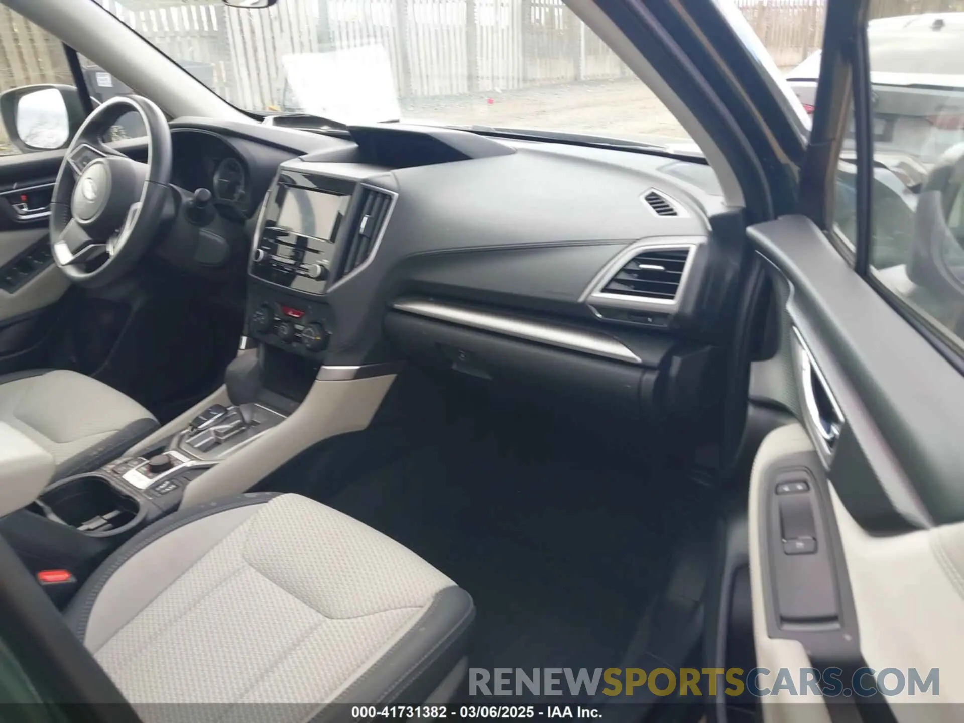 5 fotografías del automóvil dañado JF2SKADC0PH445252 SUBARU FORESTER 2023