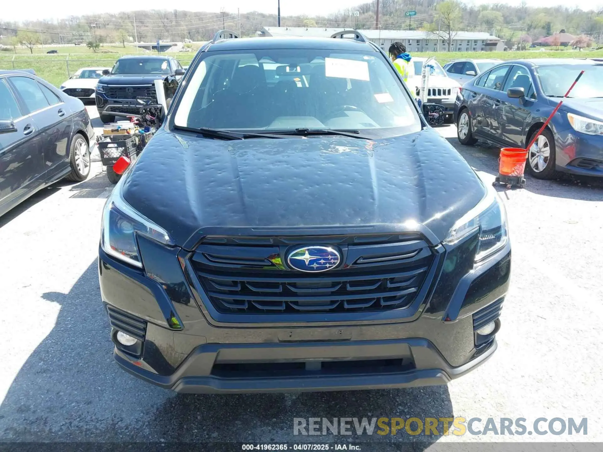 12 fotografías del automóvil dañado JF2SKADC0PH461063 SUBARU FORESTER 2023
