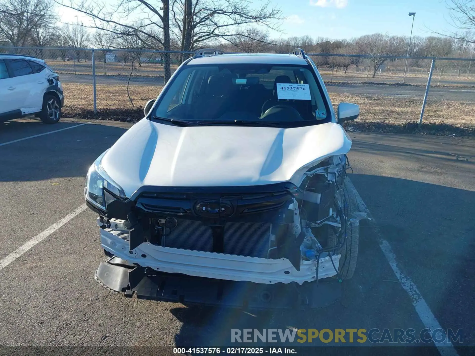 12 fotografías del automóvil dañado JF2SKADC0PH512111 SUBARU FORESTER 2023