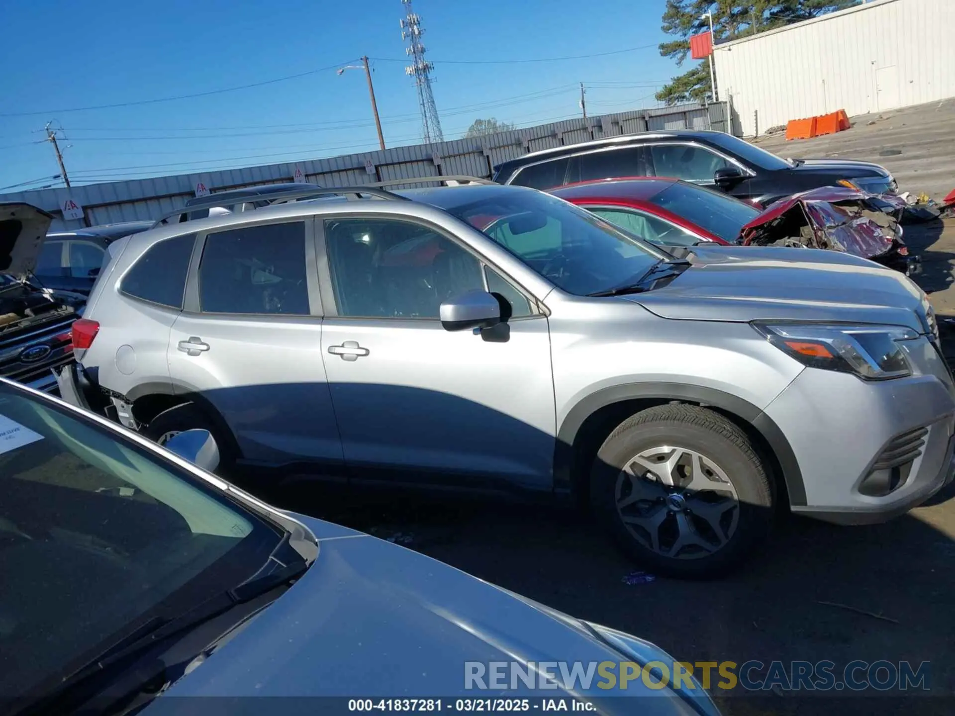 12 fotografías del automóvil dañado JF2SKADC1PH496825 SUBARU FORESTER 2023