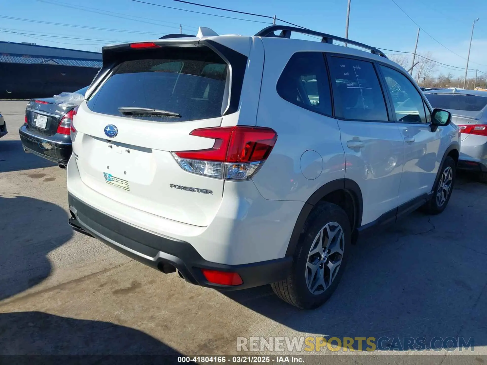 4 fotografías del automóvil dañado JF2SKADC2PH472906 SUBARU FORESTER 2023