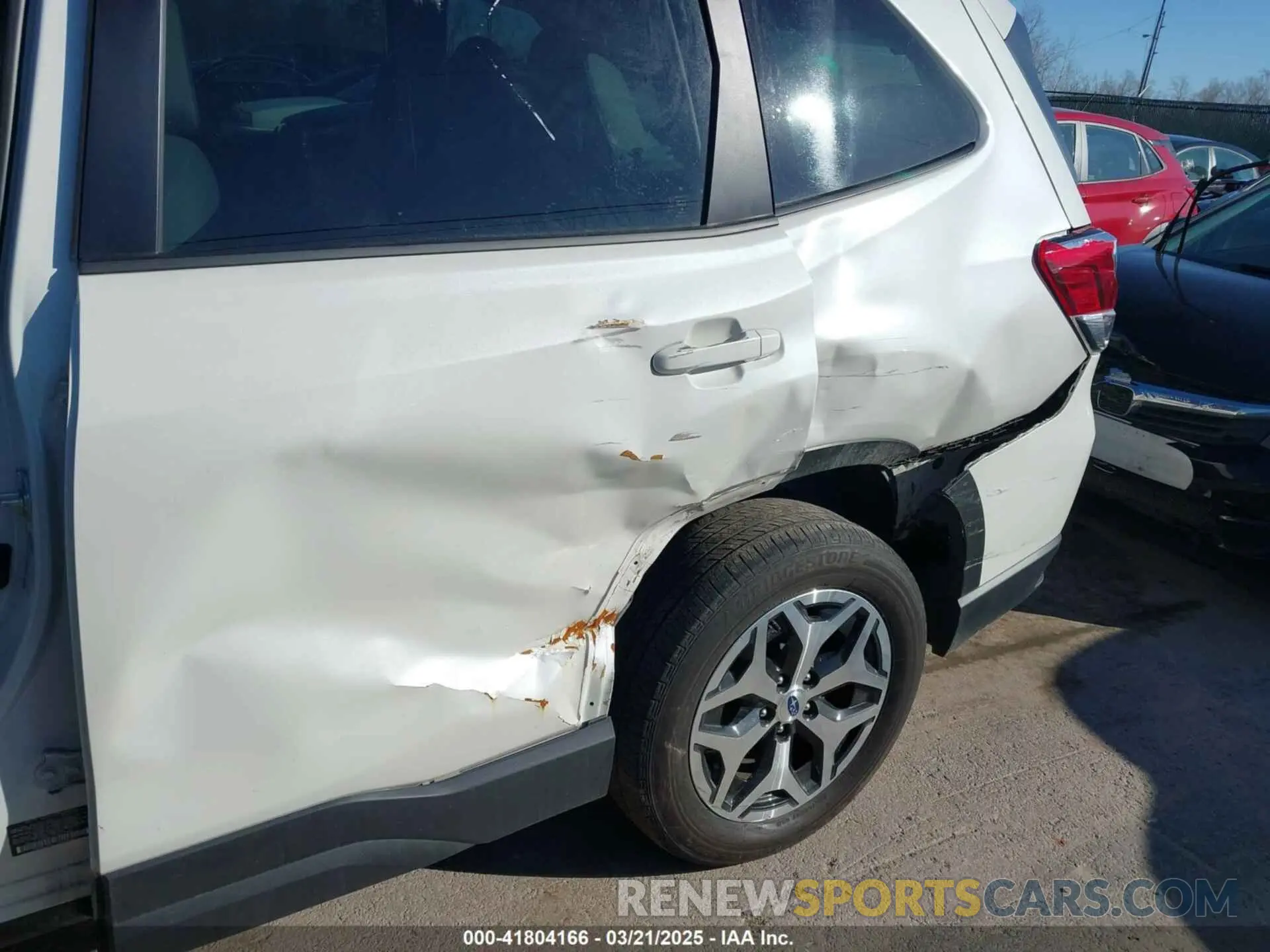 6 fotografías del automóvil dañado JF2SKADC2PH472906 SUBARU FORESTER 2023