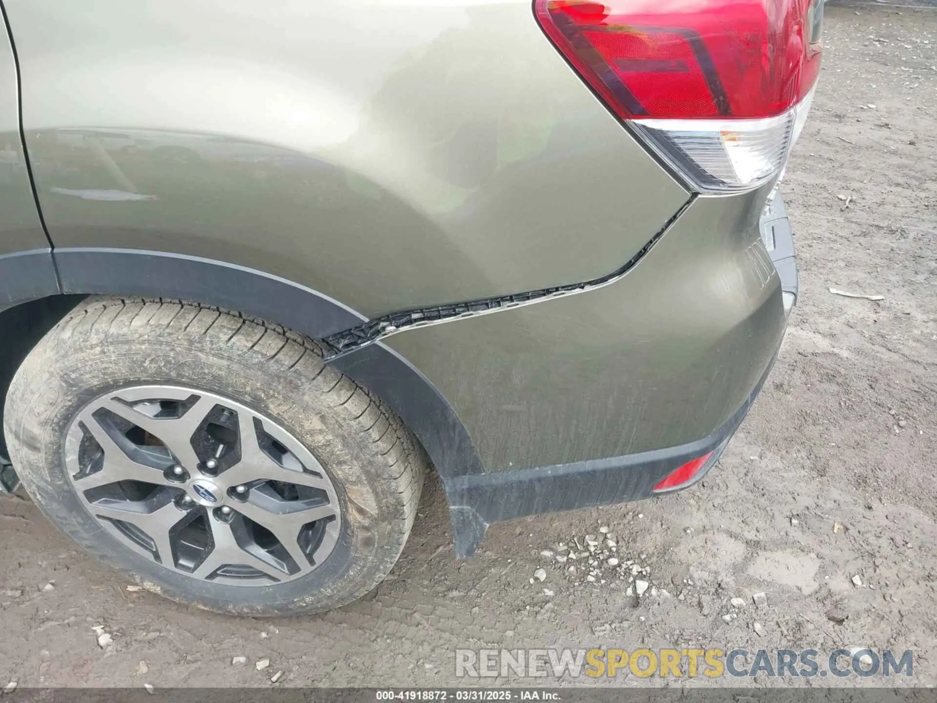 6 fotografías del automóvil dañado JF2SKADC4PH482594 SUBARU FORESTER 2023