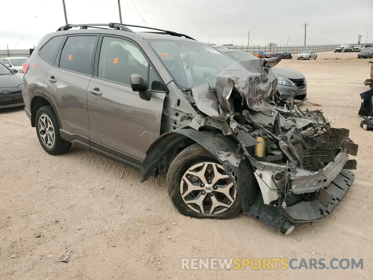 4 fotografías del automóvil dañado JF2SKADC6PH485092 SUBARU FORESTER 2023