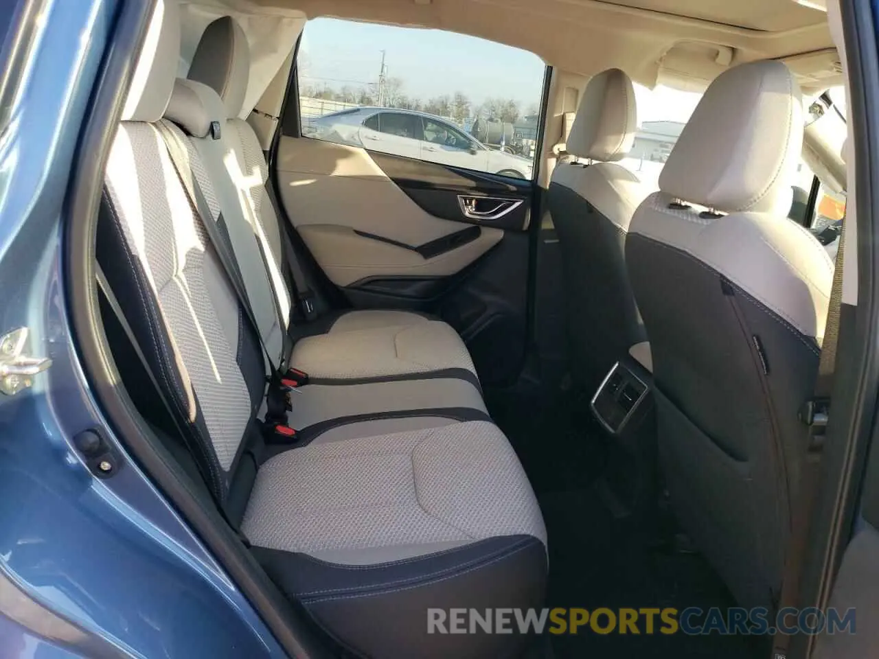 11 fotografías del automóvil dañado JF2SKADCXPH410718 SUBARU FORESTER 2023