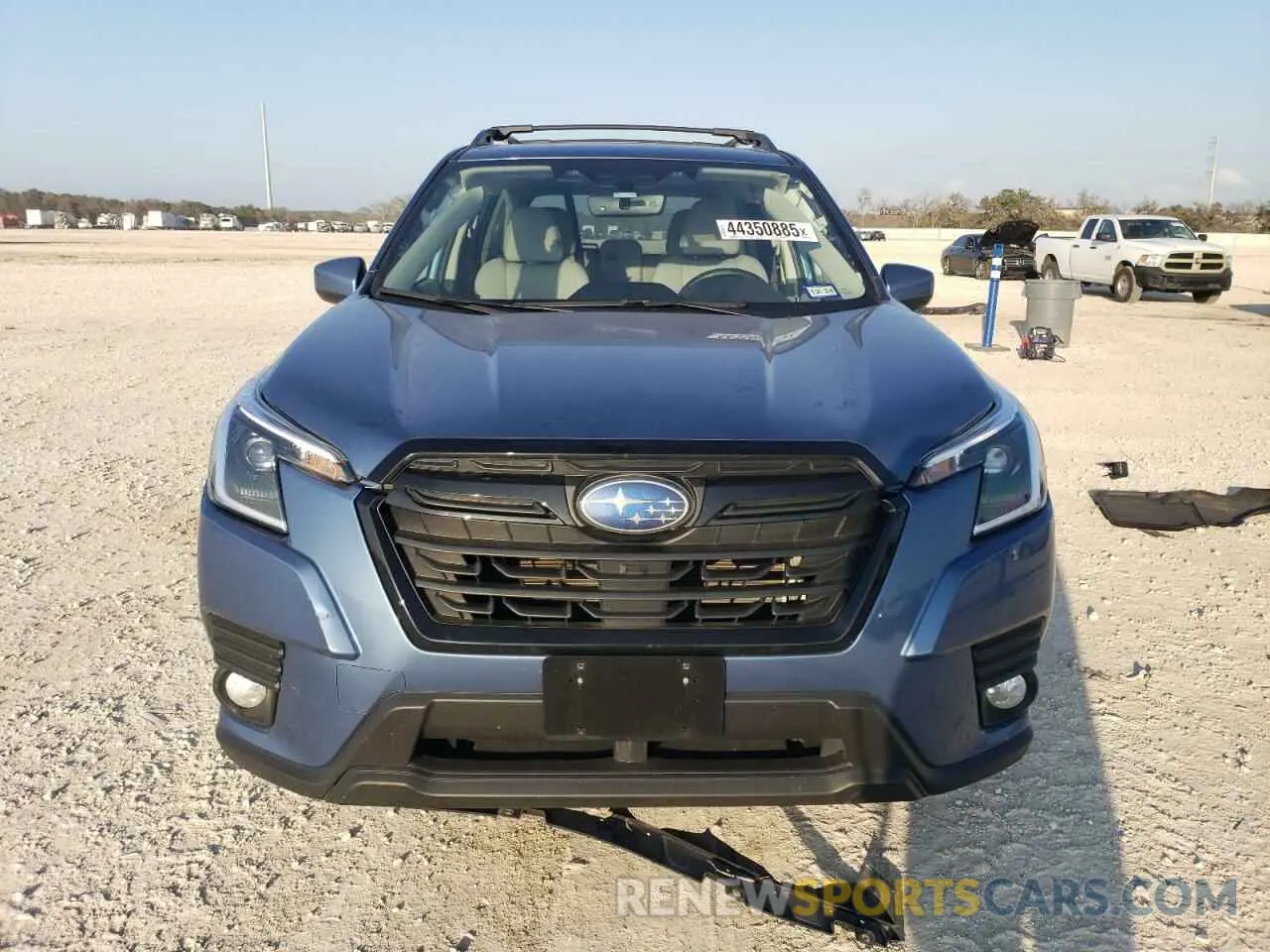5 fotografías del automóvil dañado JF2SKADCXPH410718 SUBARU FORESTER 2023