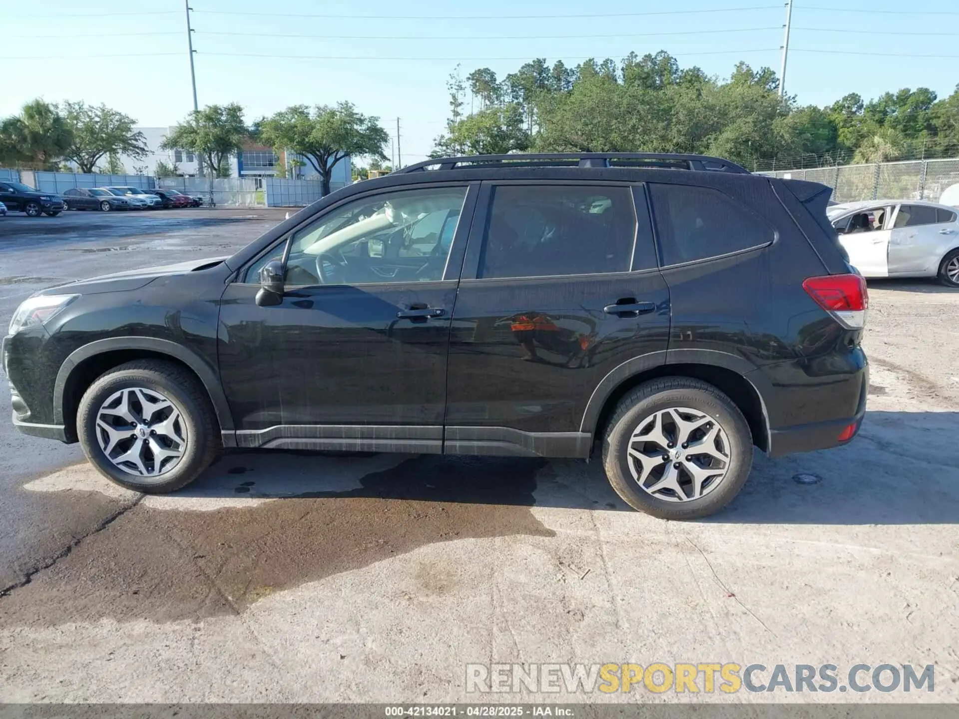 14 fotografías del automóvil dañado JF2SKAEC0PH459134 SUBARU FORESTER 2023