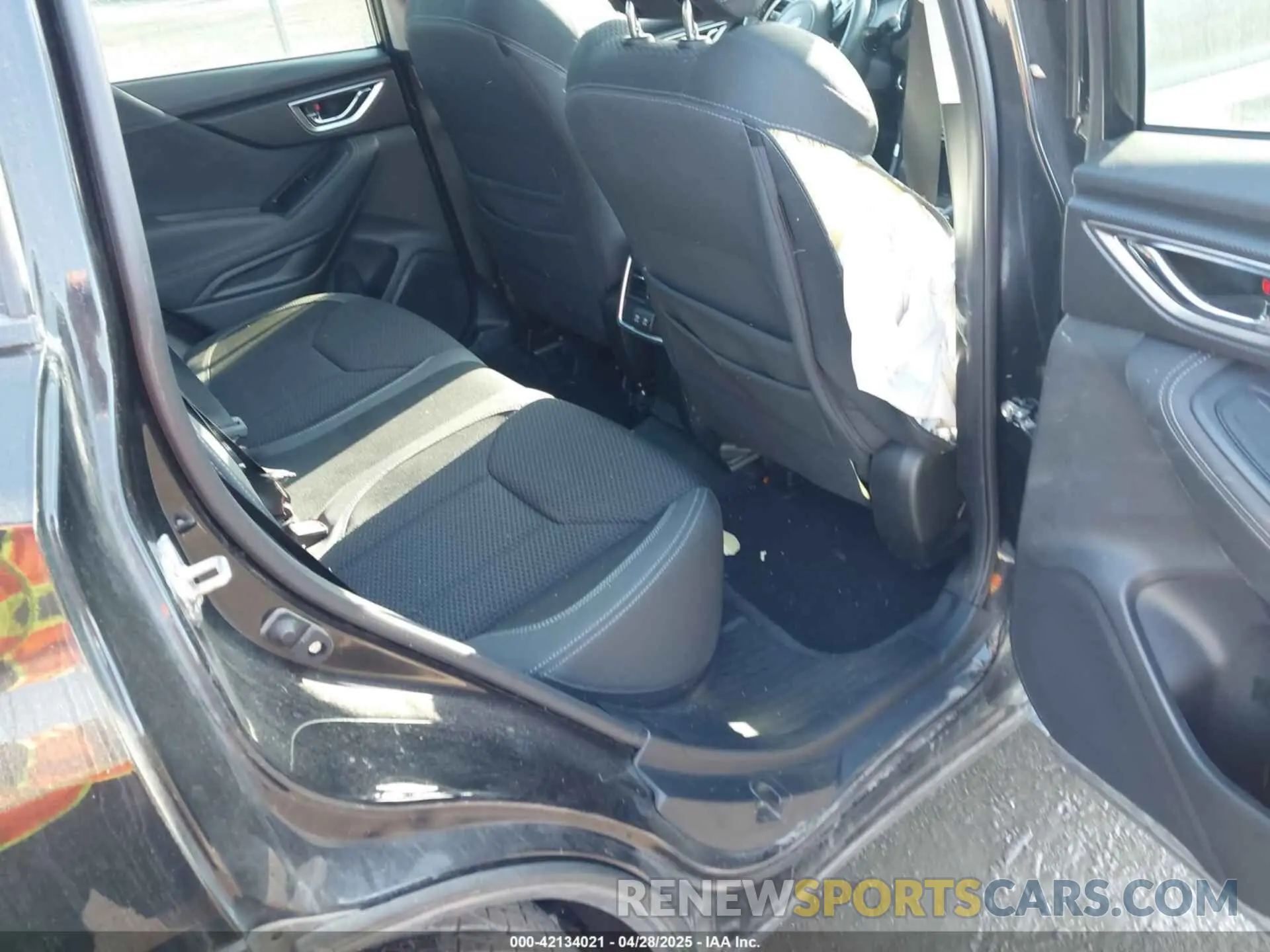 8 fotografías del automóvil dañado JF2SKAEC0PH459134 SUBARU FORESTER 2023