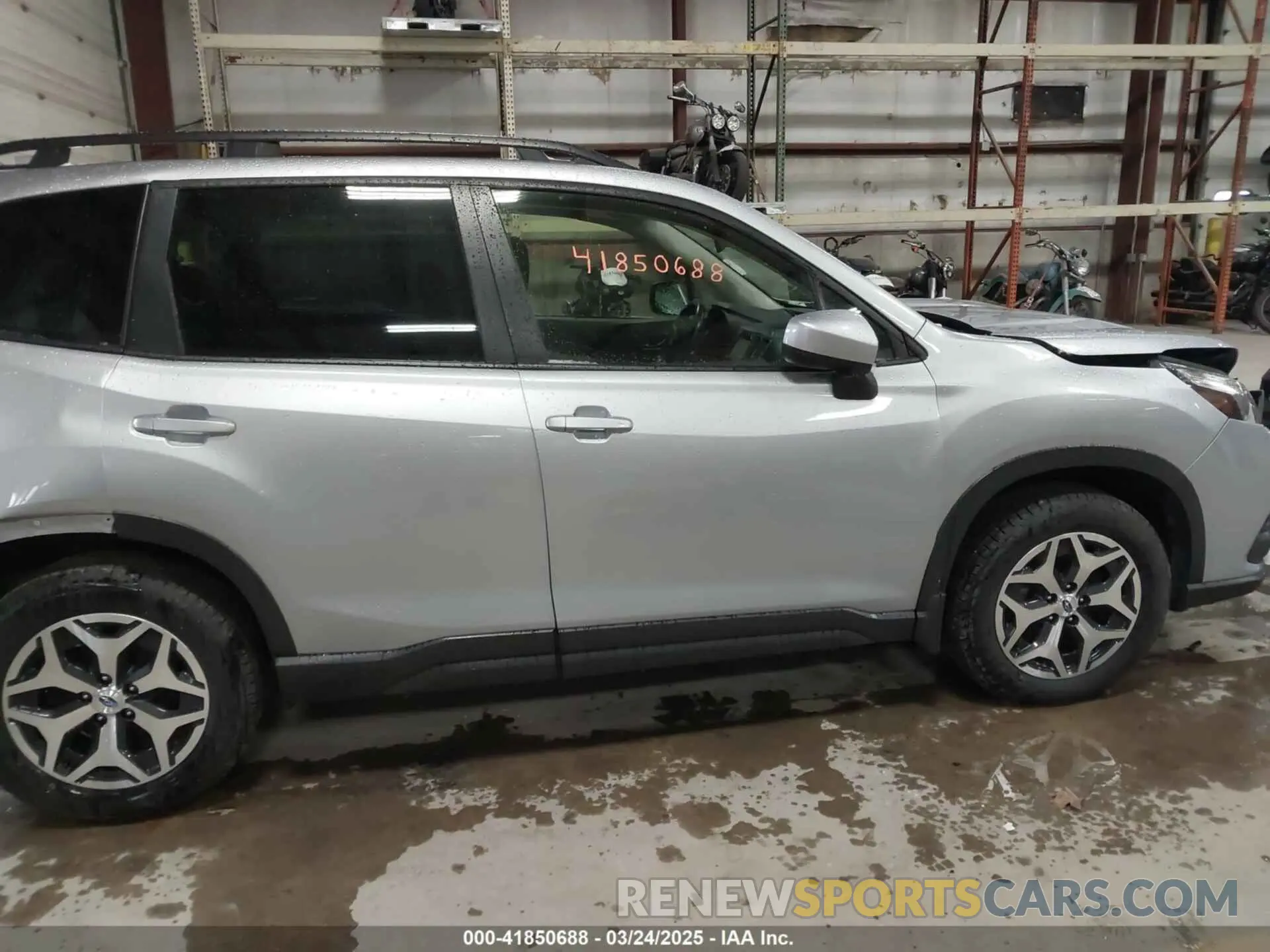 13 fotografías del automóvil dañado JF2SKAEC0PH514262 SUBARU FORESTER 2023